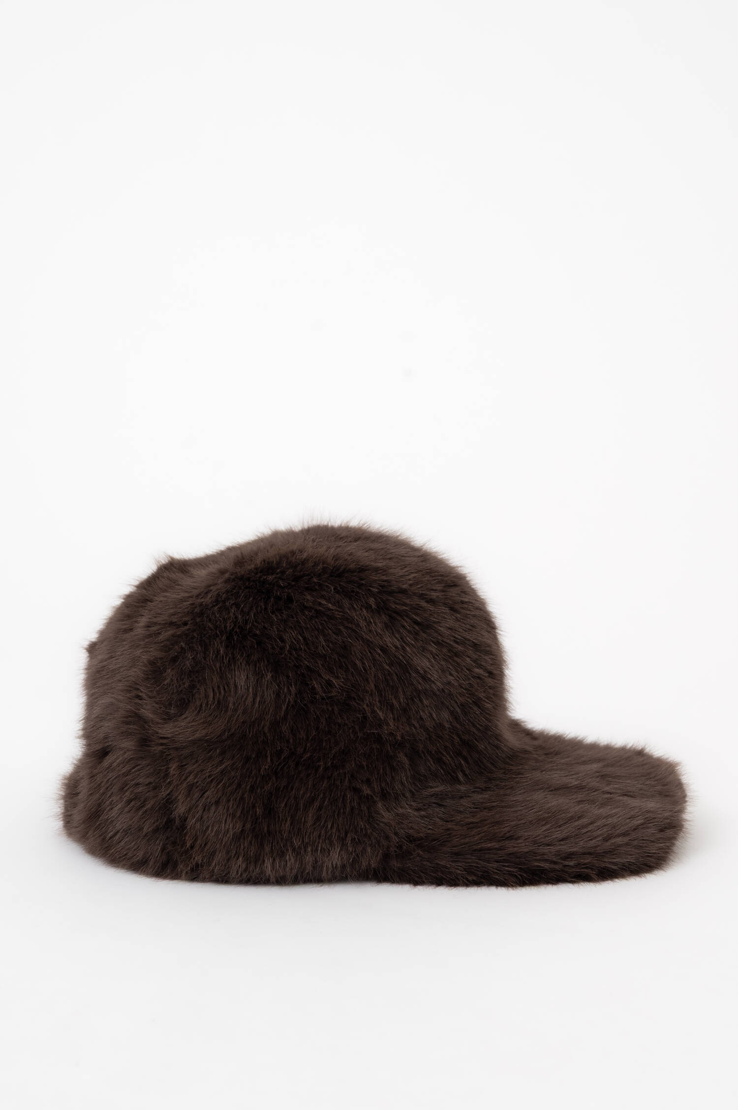 Faux-Fur-Basecap in Braun