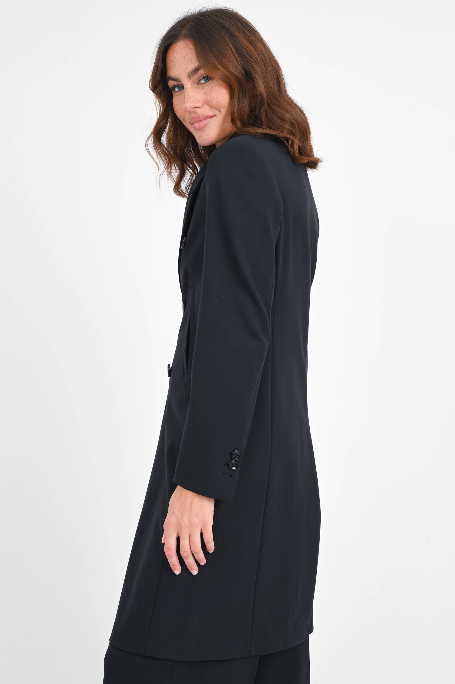 Klassischer Zweireiher in Navy