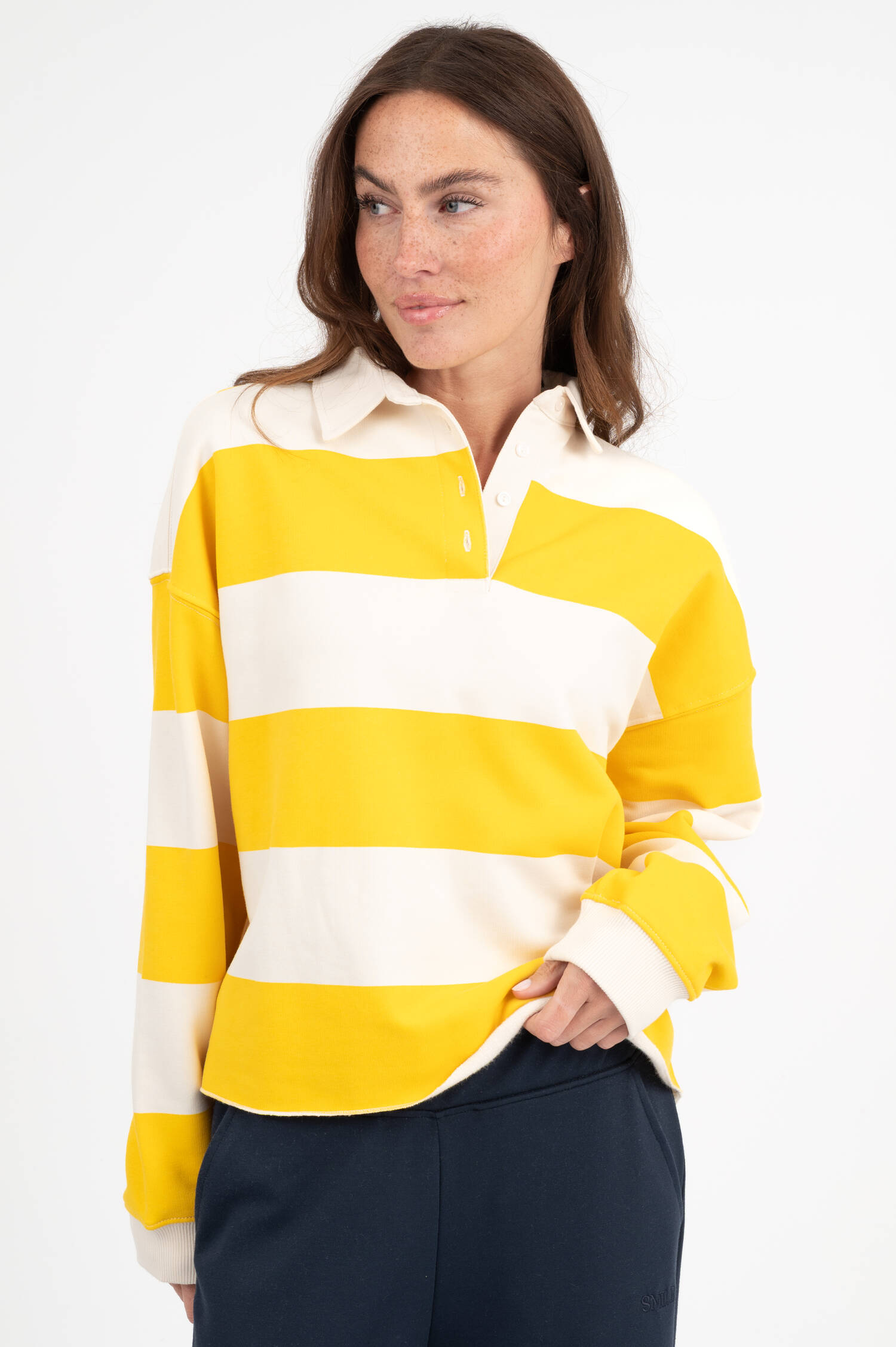 Polosweater in Ecru/Gelb gestreift