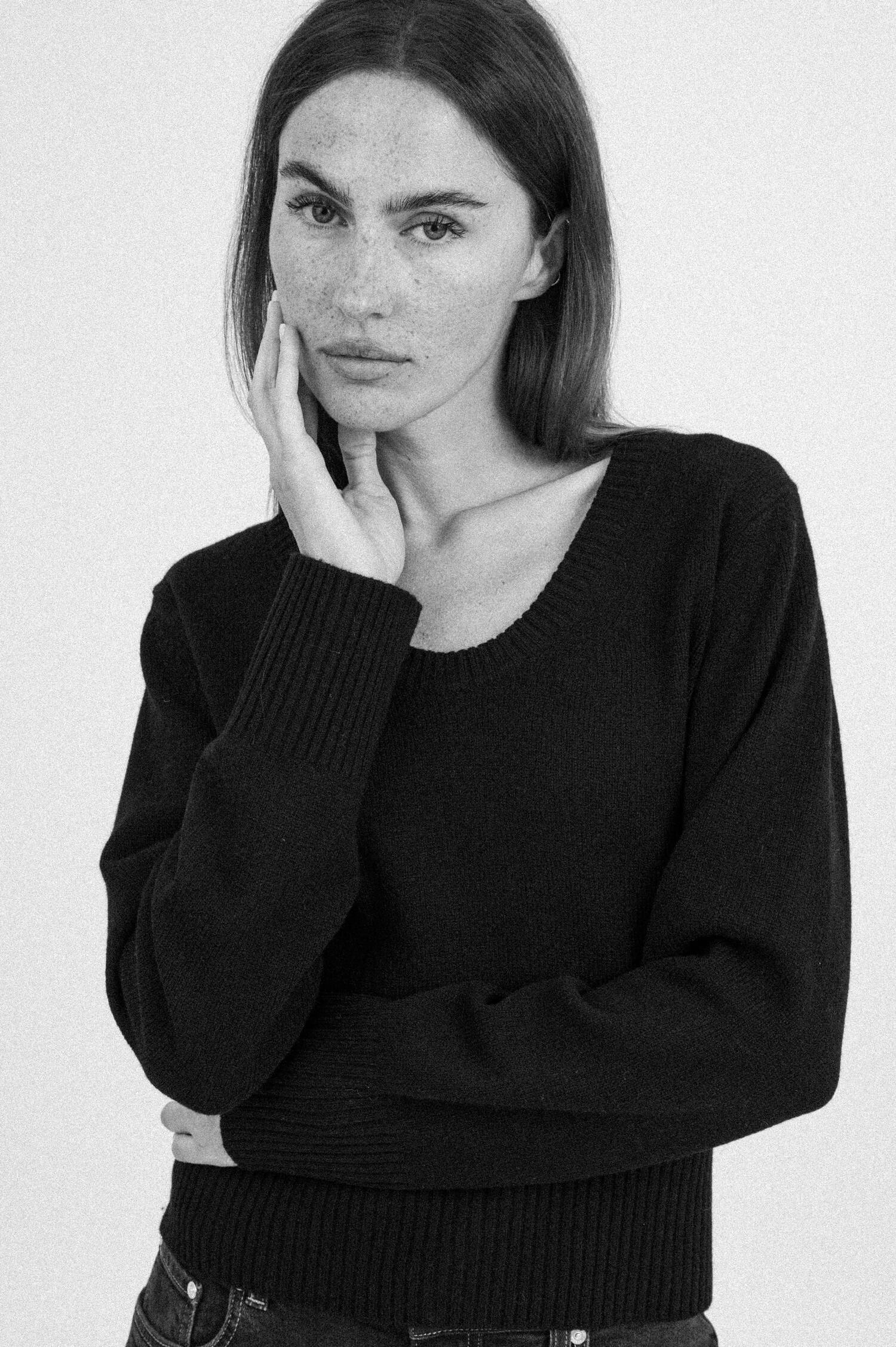 Strickpullover in Schwarz Strickpullover in Schwarz