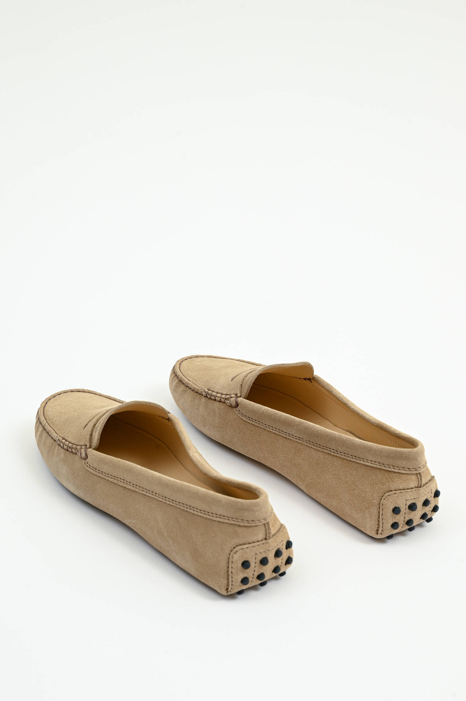 Mokassins aus Veloursleder in Beige Mokassins aus Veloursleder in Beige