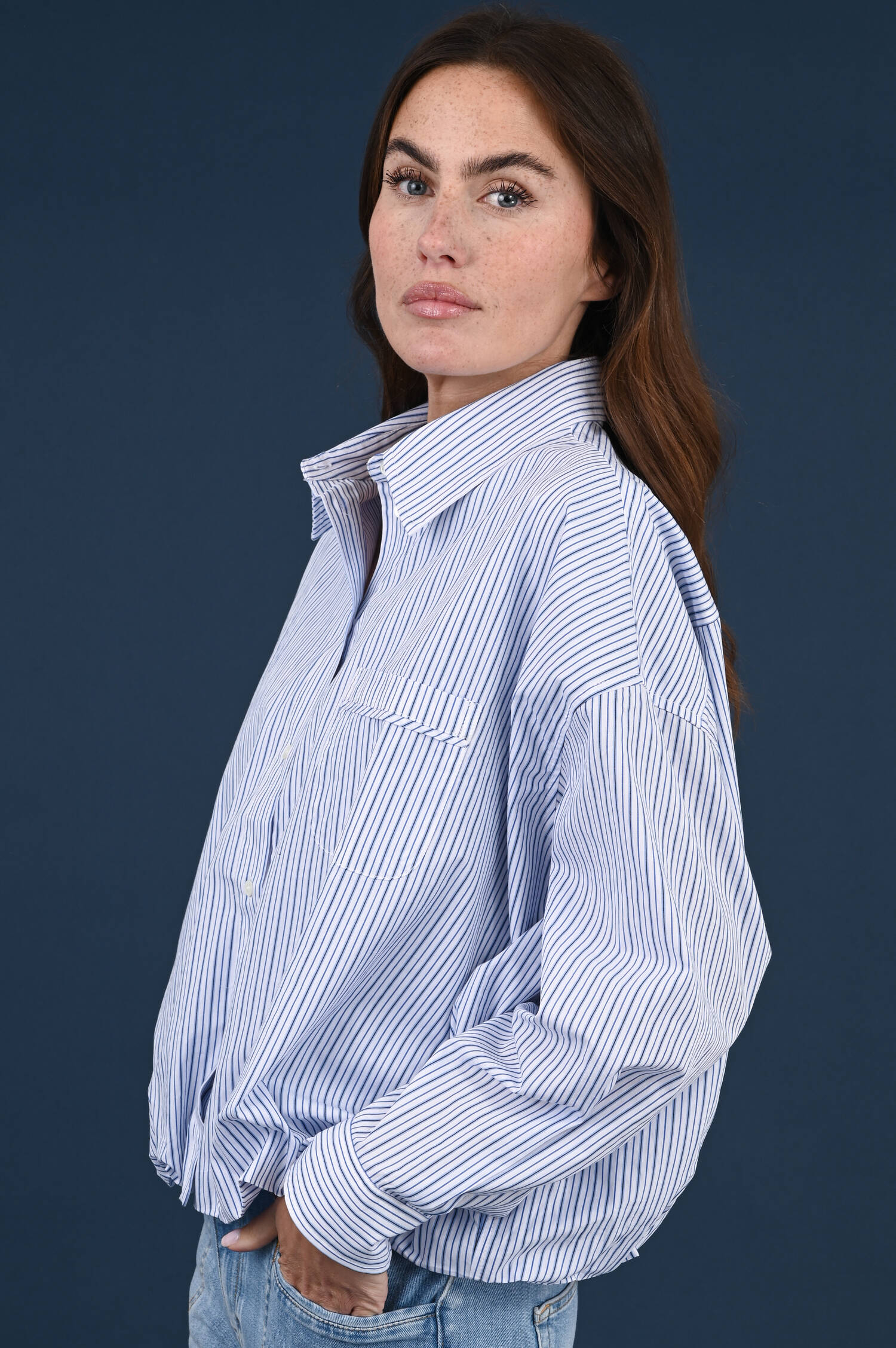 Ballonbluse in Blau/Weiß/Schwarz gestreift