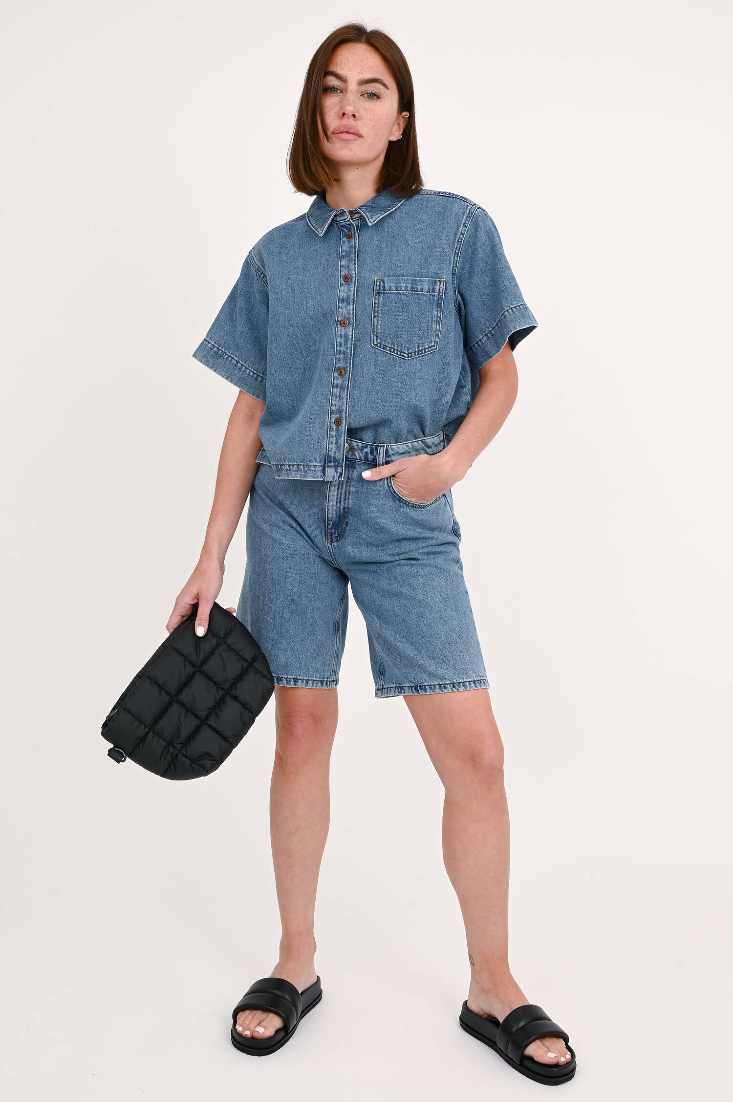 Jeans Short WILSON in Mittelblau Jeans Short WILSON in Mittelblau