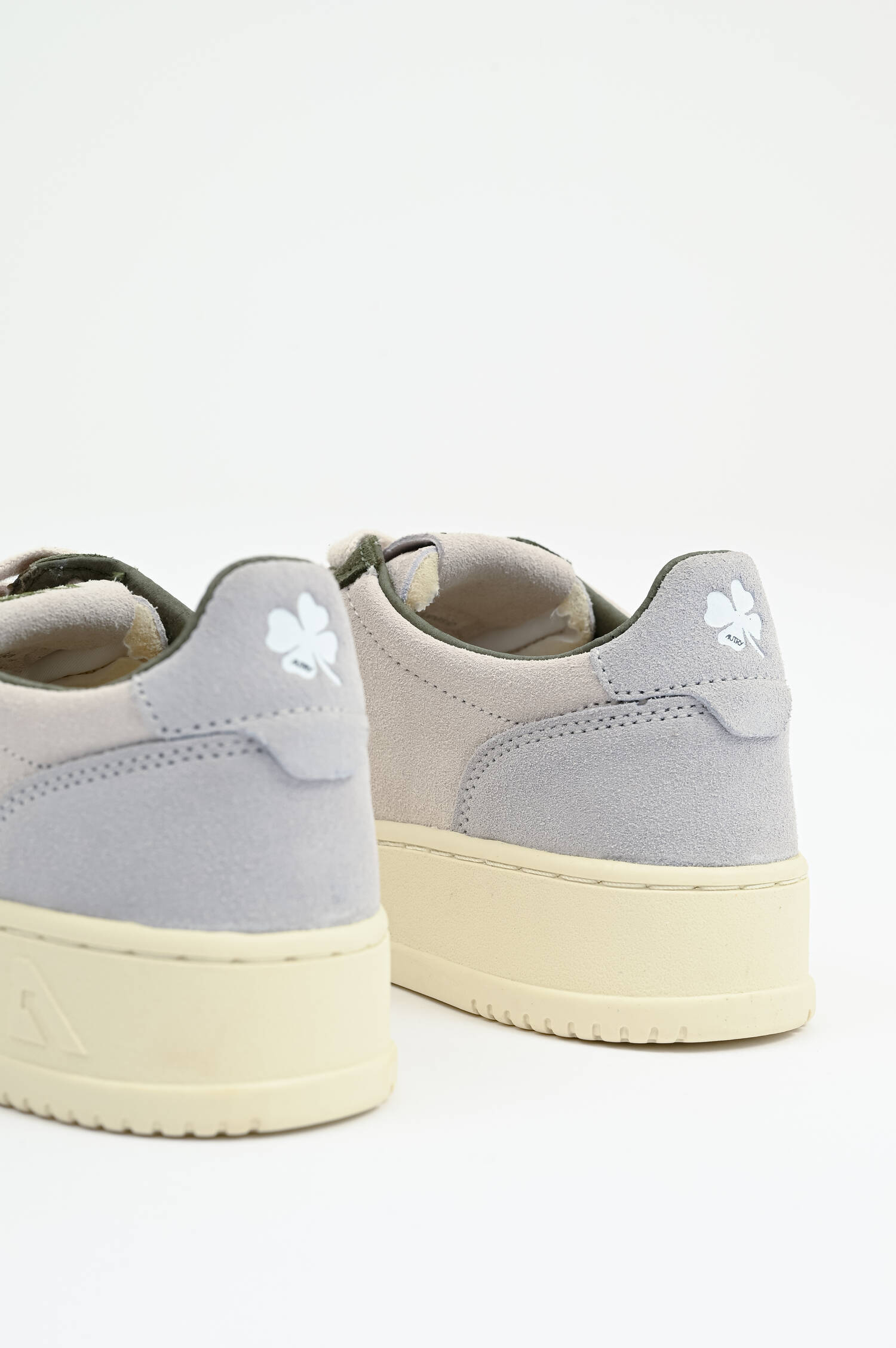 KIDS Sneaker MEDALIST LOW in Creme/Khaki