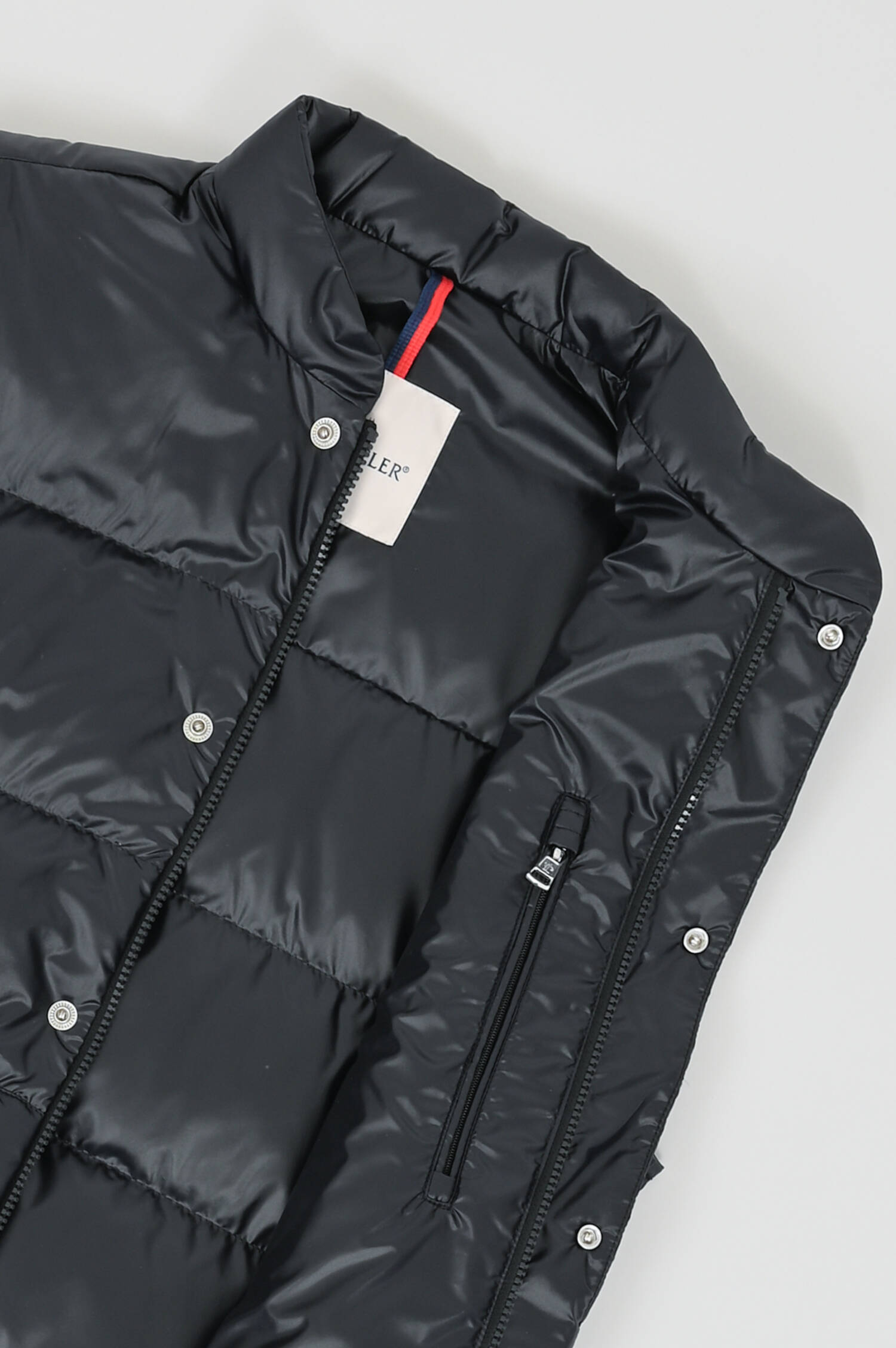 Steppgilet RESTIGO VEST in Navy