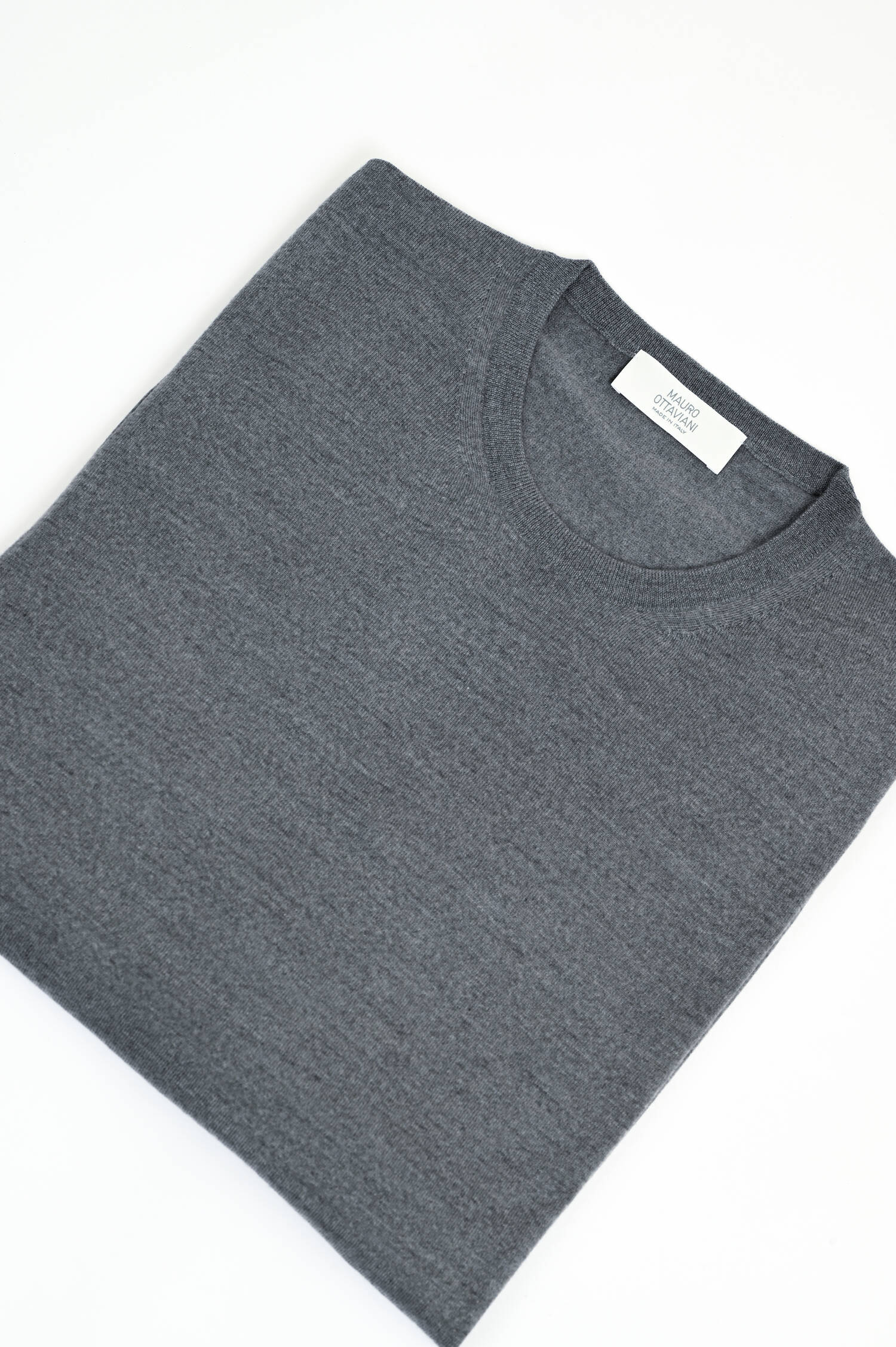 Feinstrick-Pullover aus Merinowolle in Hellgrau