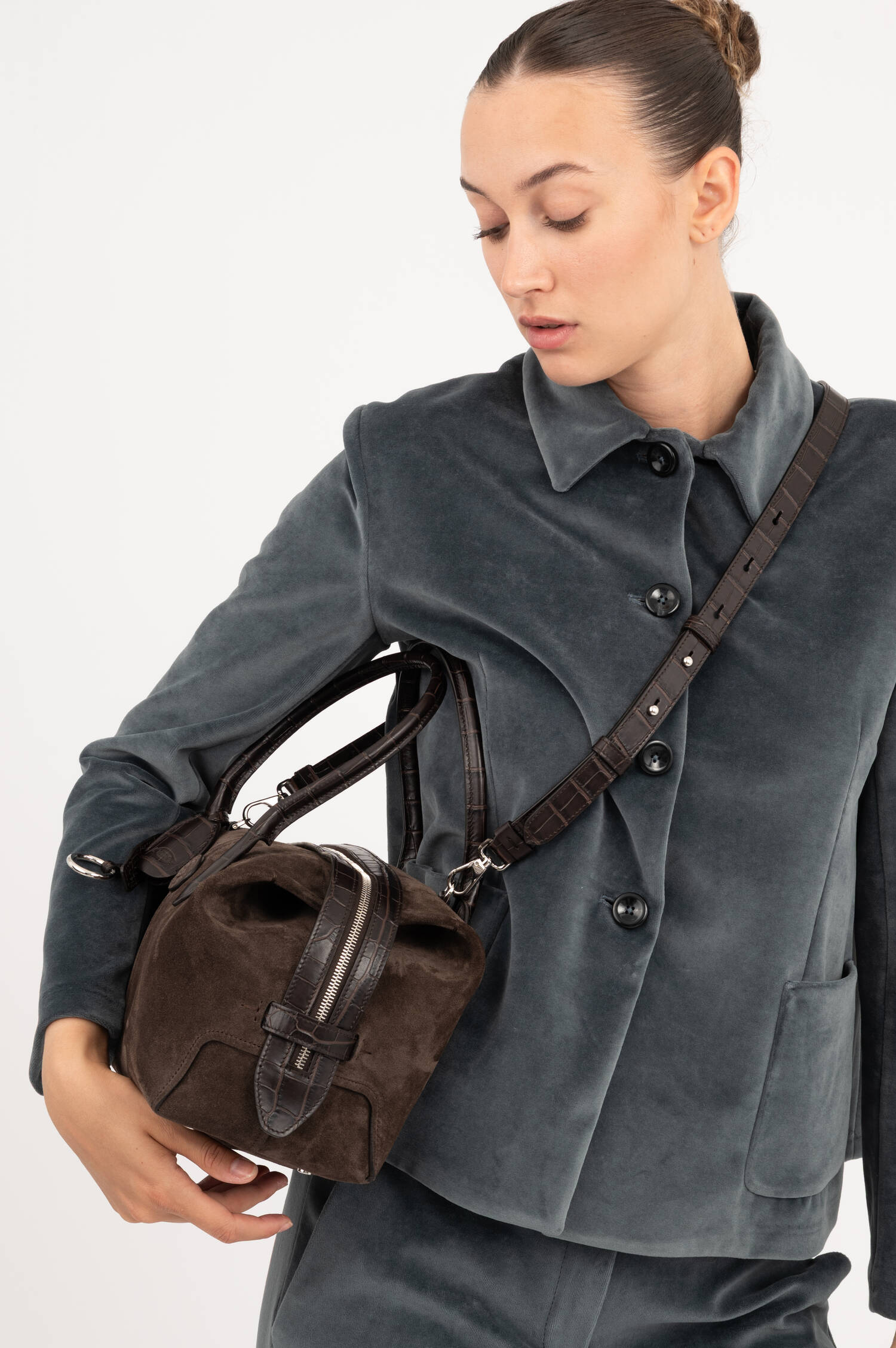 Suede Bowling Bag in Braun Suede Bowling Bag in Braun