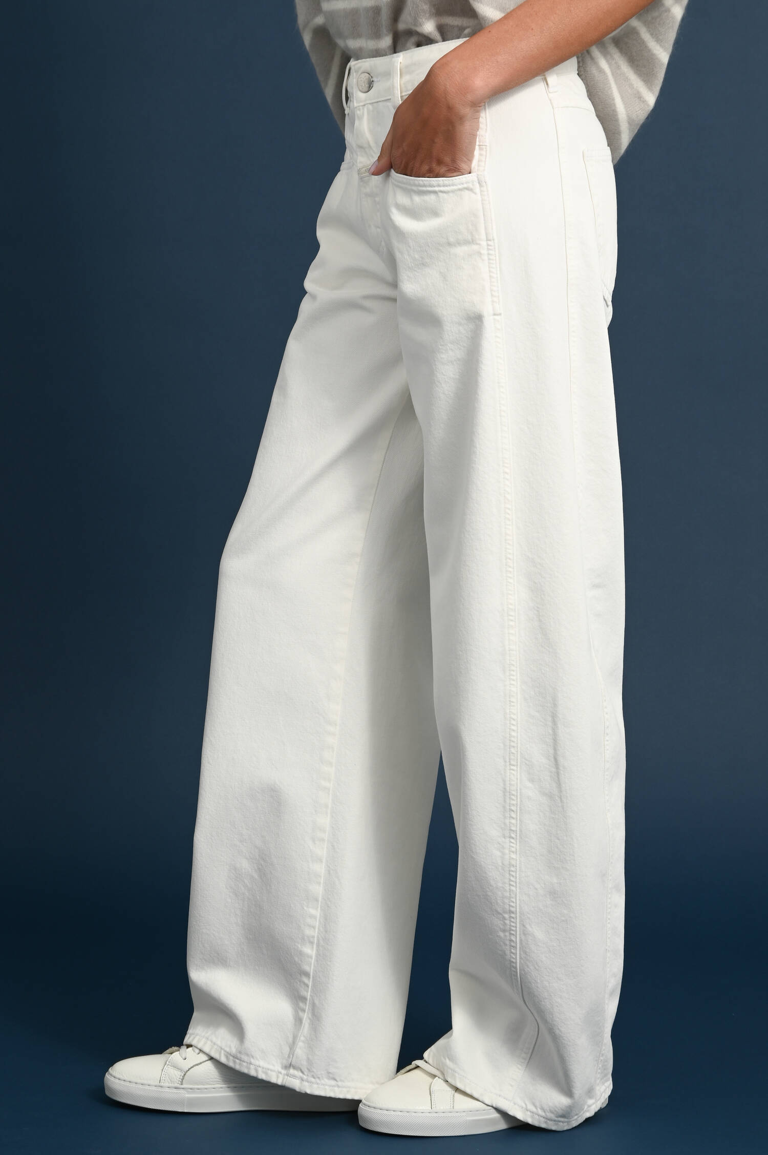 Wide-Leg-Jeans TORI in Ecru