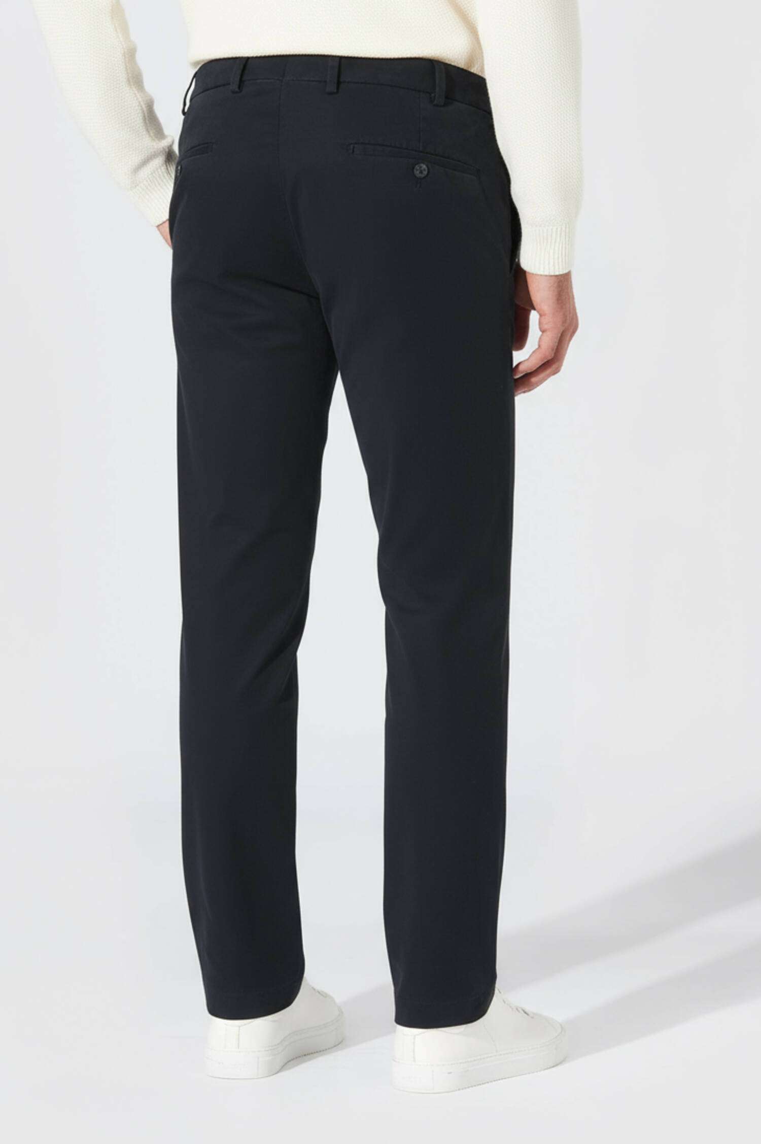 Slim-Fit Chino TILO in Dunkelblau Slim-Fit Chino TILO in Dunkelblau