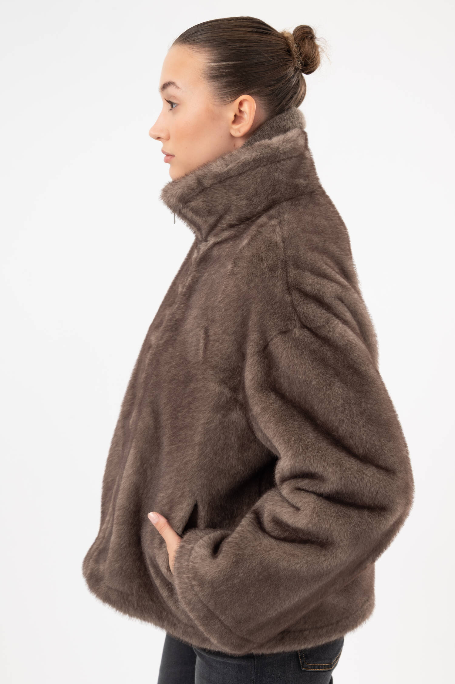 Faux-Fur-Jacke in Graubraun