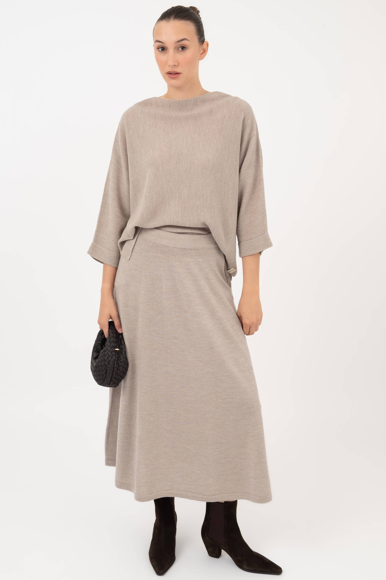 Midi-Rock aus Merinowolle in Beige Midi-Rock aus Merinowolle in Beige