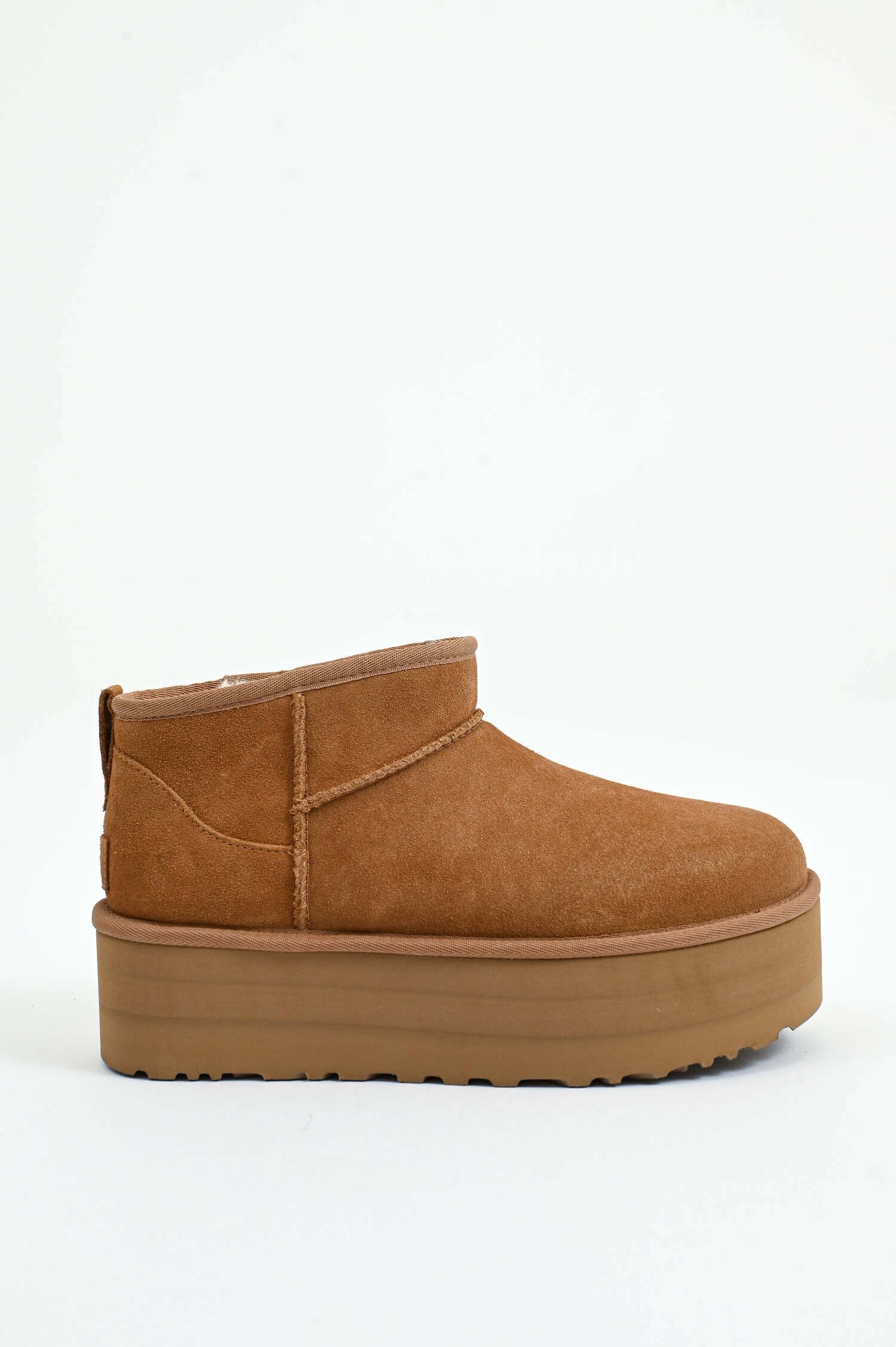 Lammfell-Boot ULTRA MINI PLATTFORM in Chestnut Lammfell-Boot ULTRA MINI PLATTFORM in Chestnut