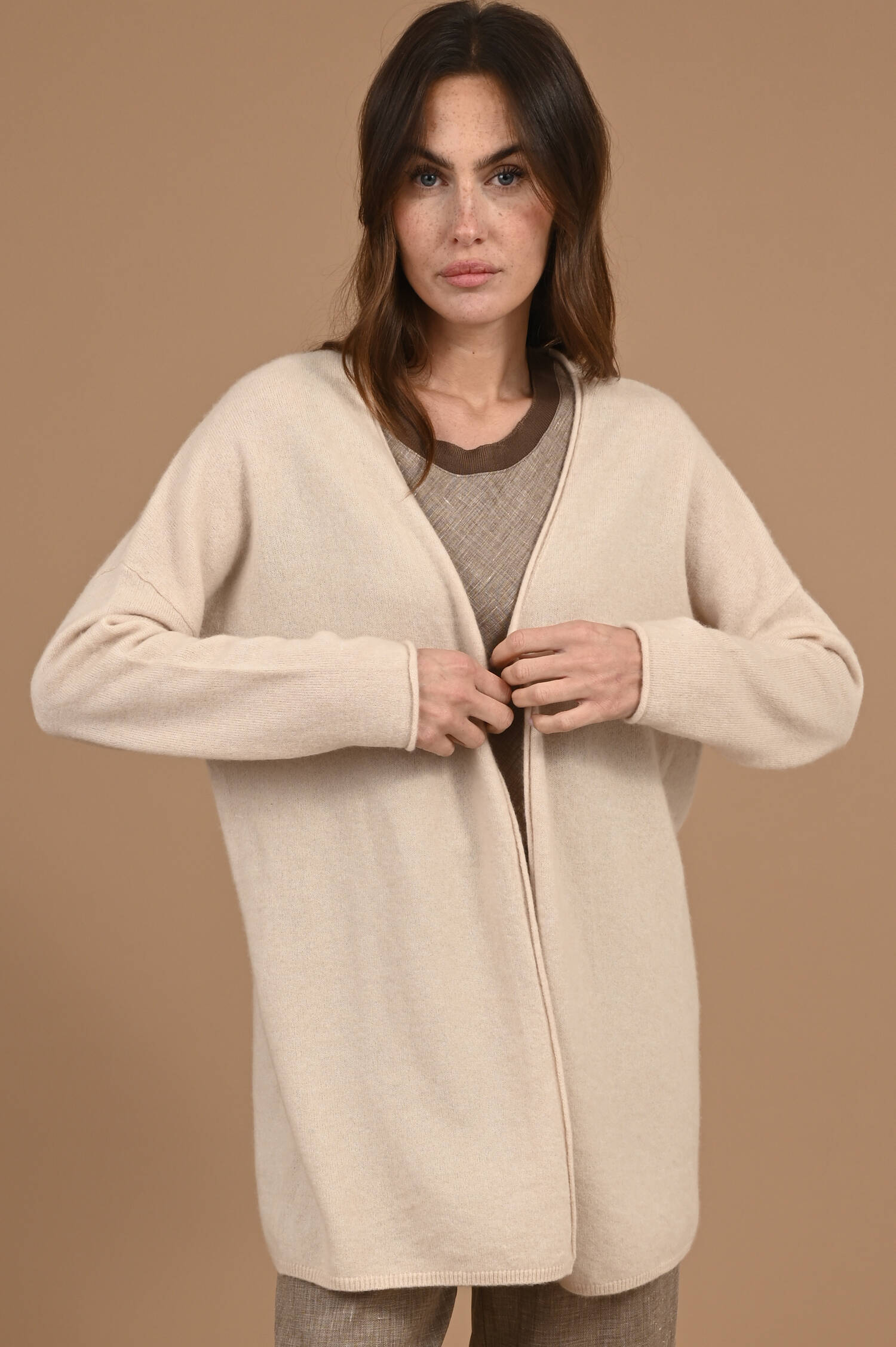 Cardigan aus Cashmeremix in Beige