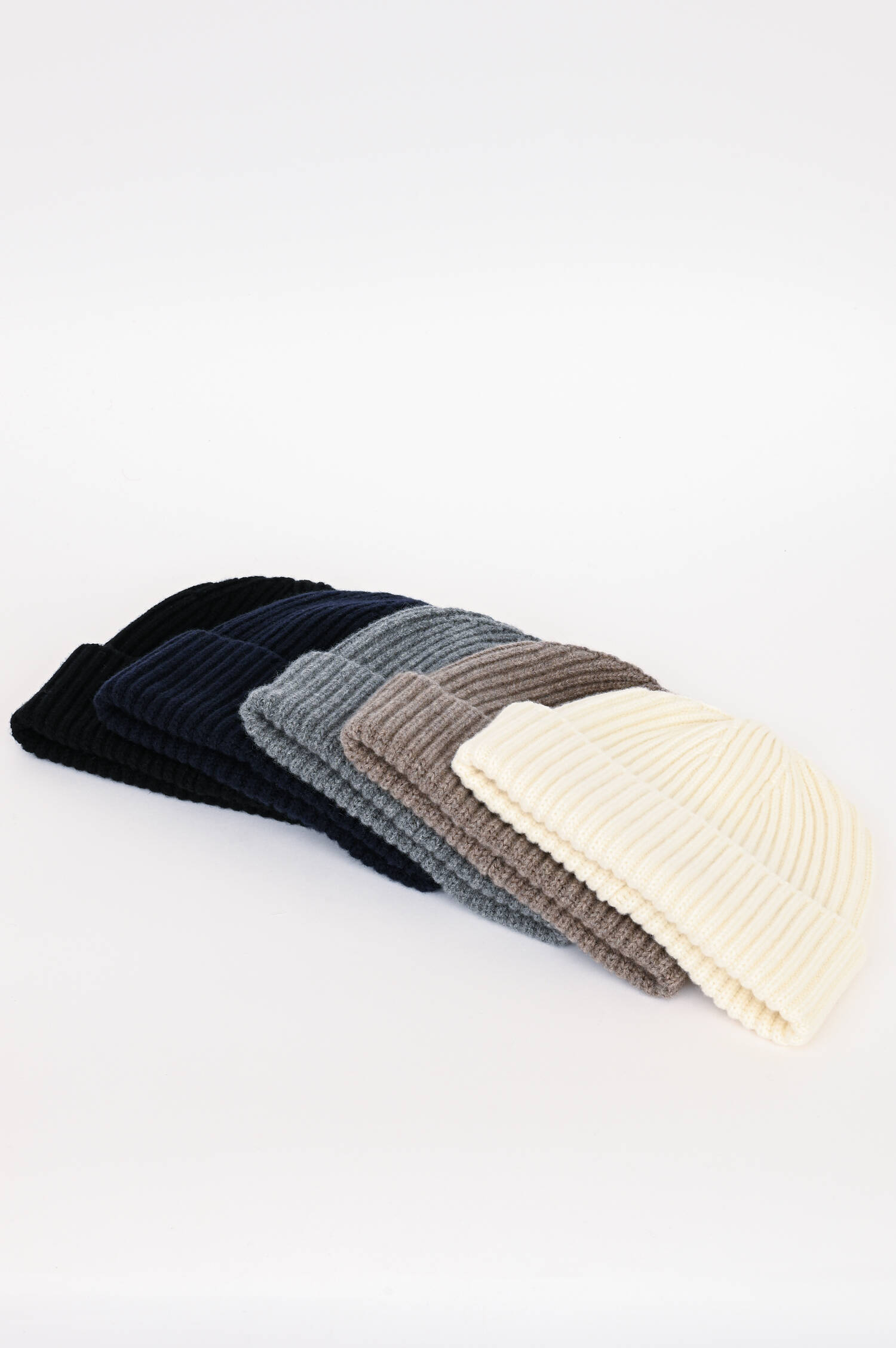 Rippstrick Mütze aus Cashmere in Taupe