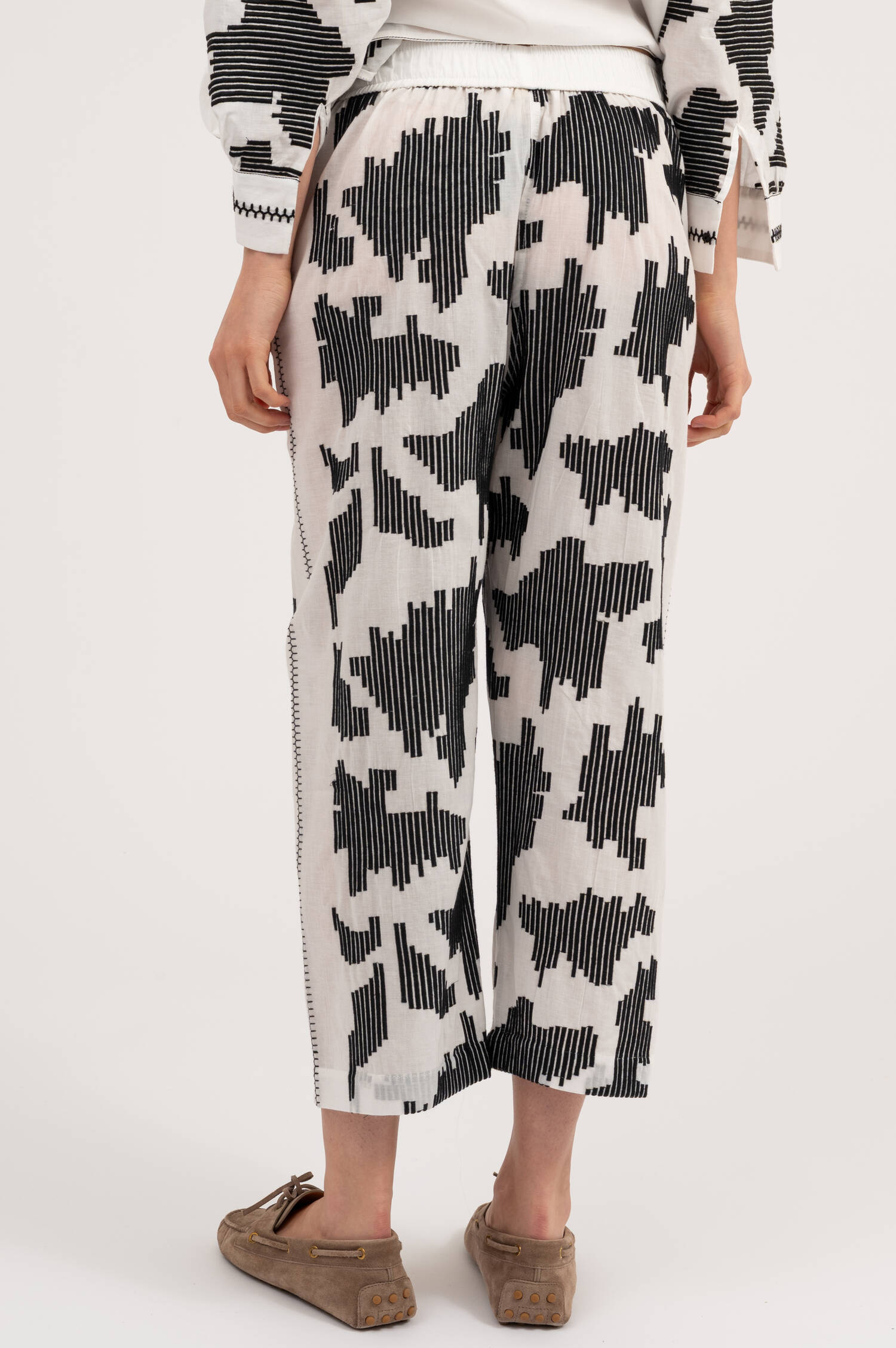 Culotte Hose ORENDA in Weiß/Schwarz