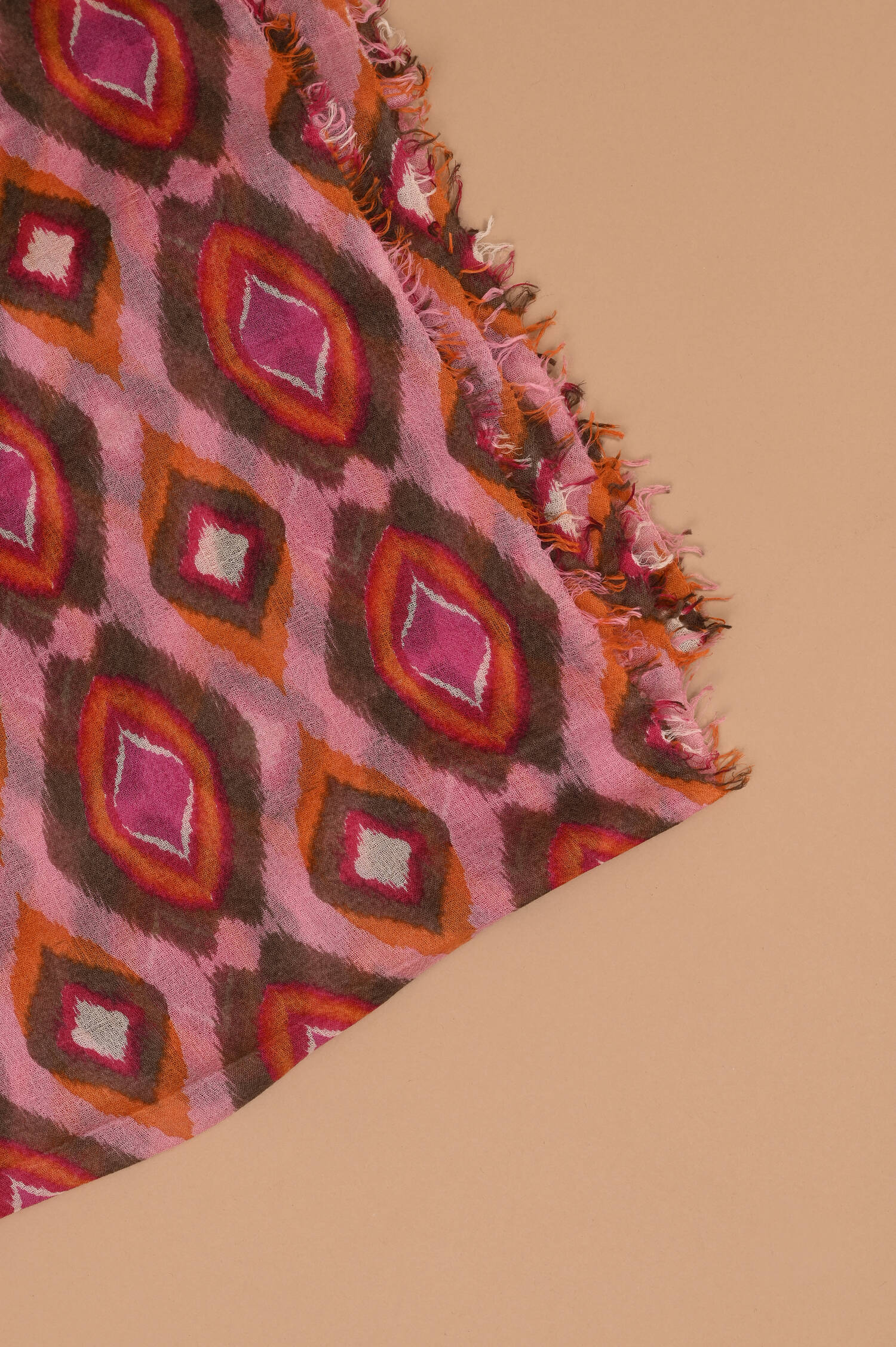 Cashmere Schal SIENA in Rosa gemustert Cashmere Schal SIENA in Rosa gemustert