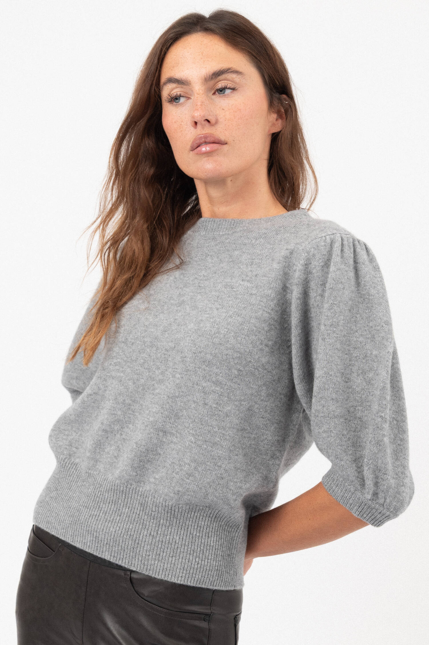 Woll-Cashmere-Pullover MIA in Grau Woll-Cashmere-Pullover MIA in Grau