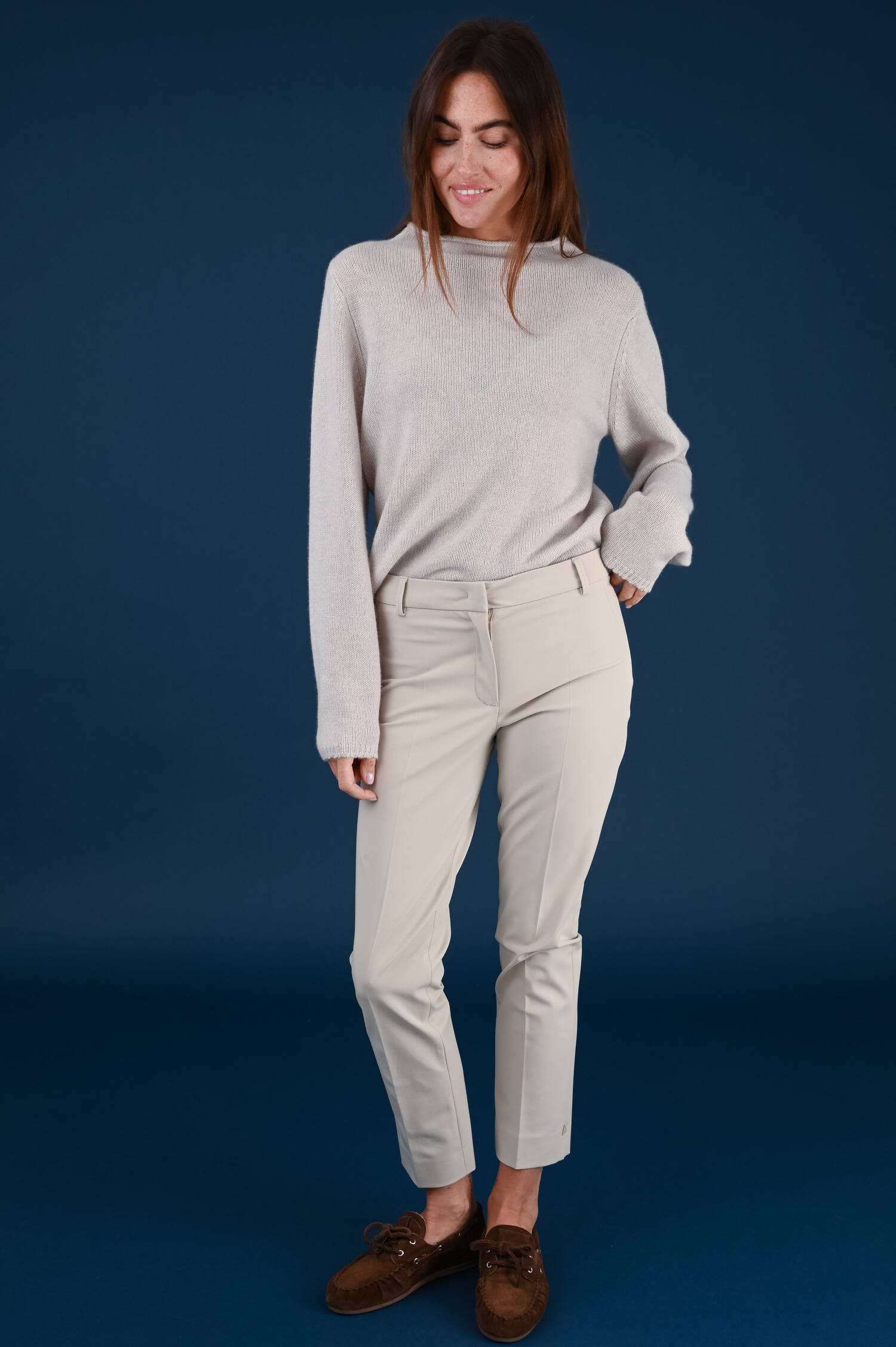 Stoffhose ALINEL in Beige Stoffhose ALINEL in Beige