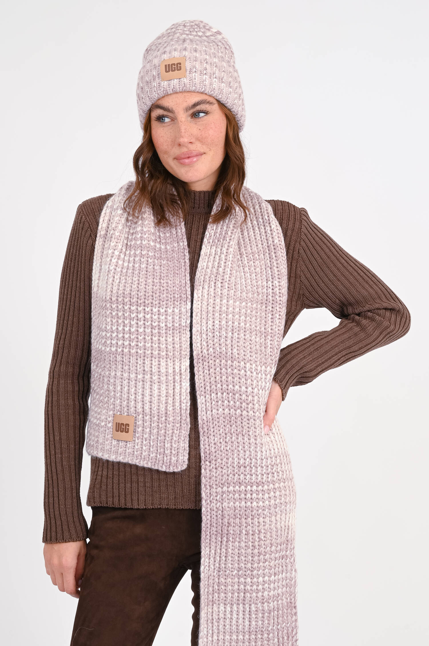 Mütze in Fisherman's Rib in Rosé/Creme Mütze in Fisherman's Rib in Rosé/Creme