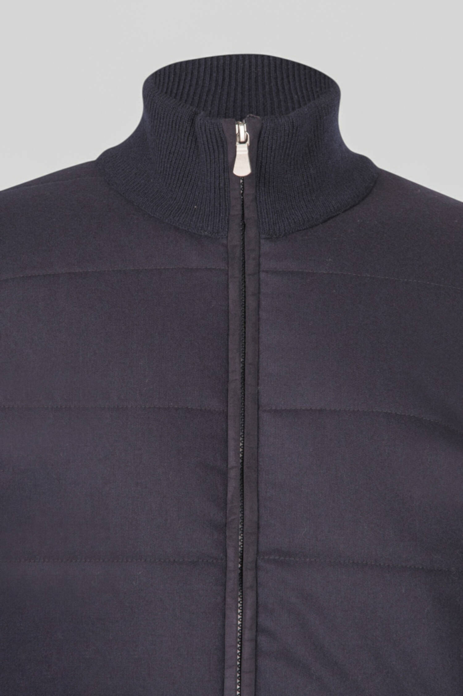 Hybrid-Steppjacke in Navy Hybrid-Steppjacke in Navy