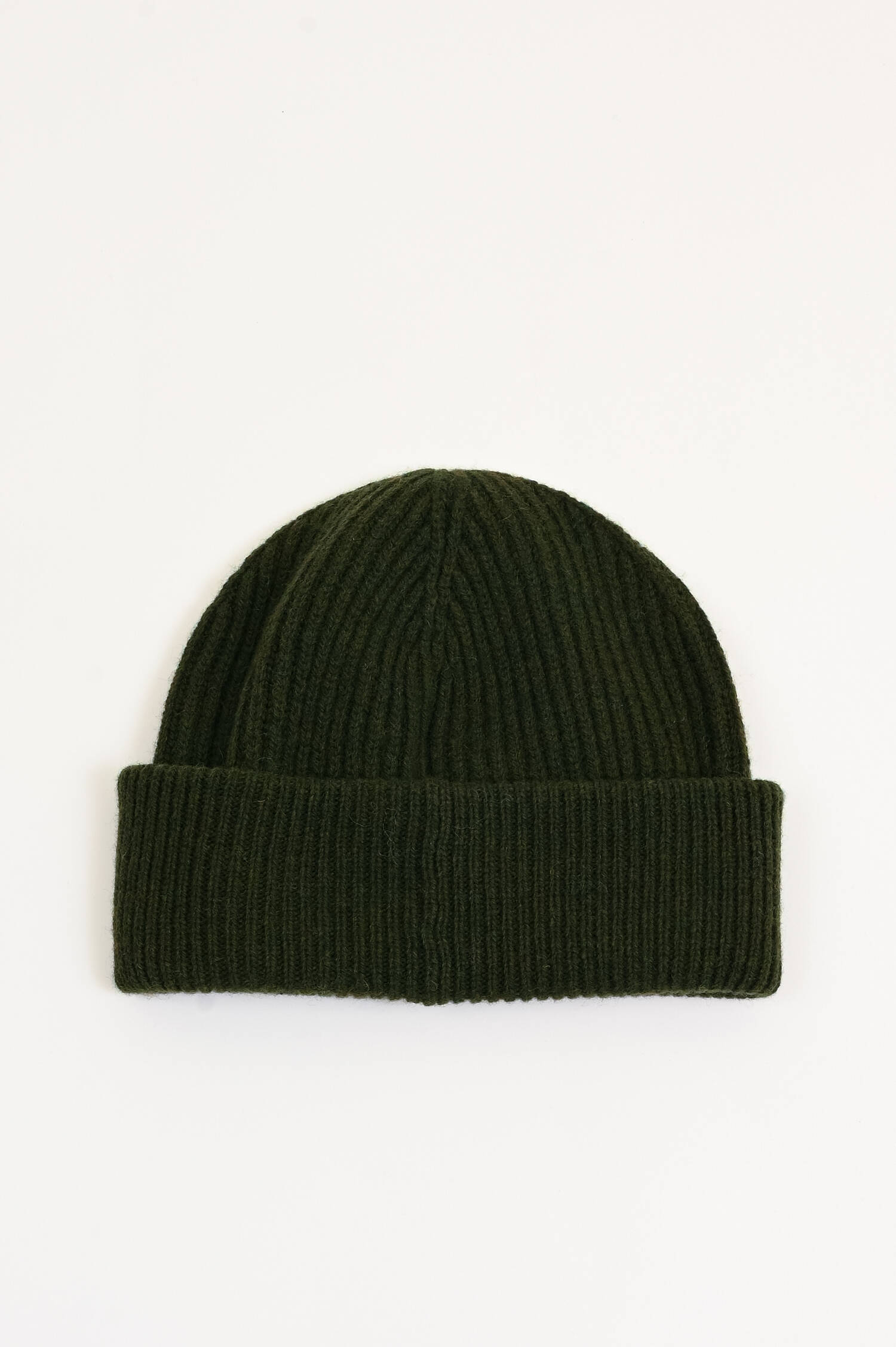 Rippstrick Beanie in Olivgrün