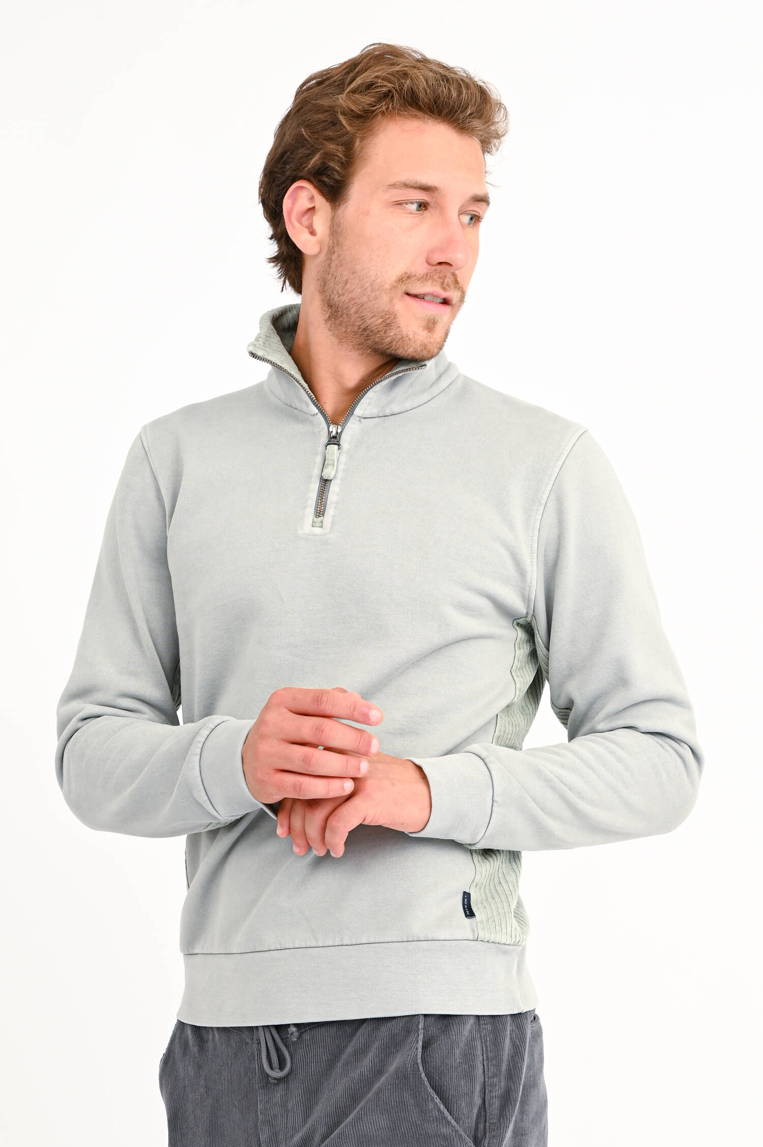 Troyer mit Cord-Details in Hellgrau