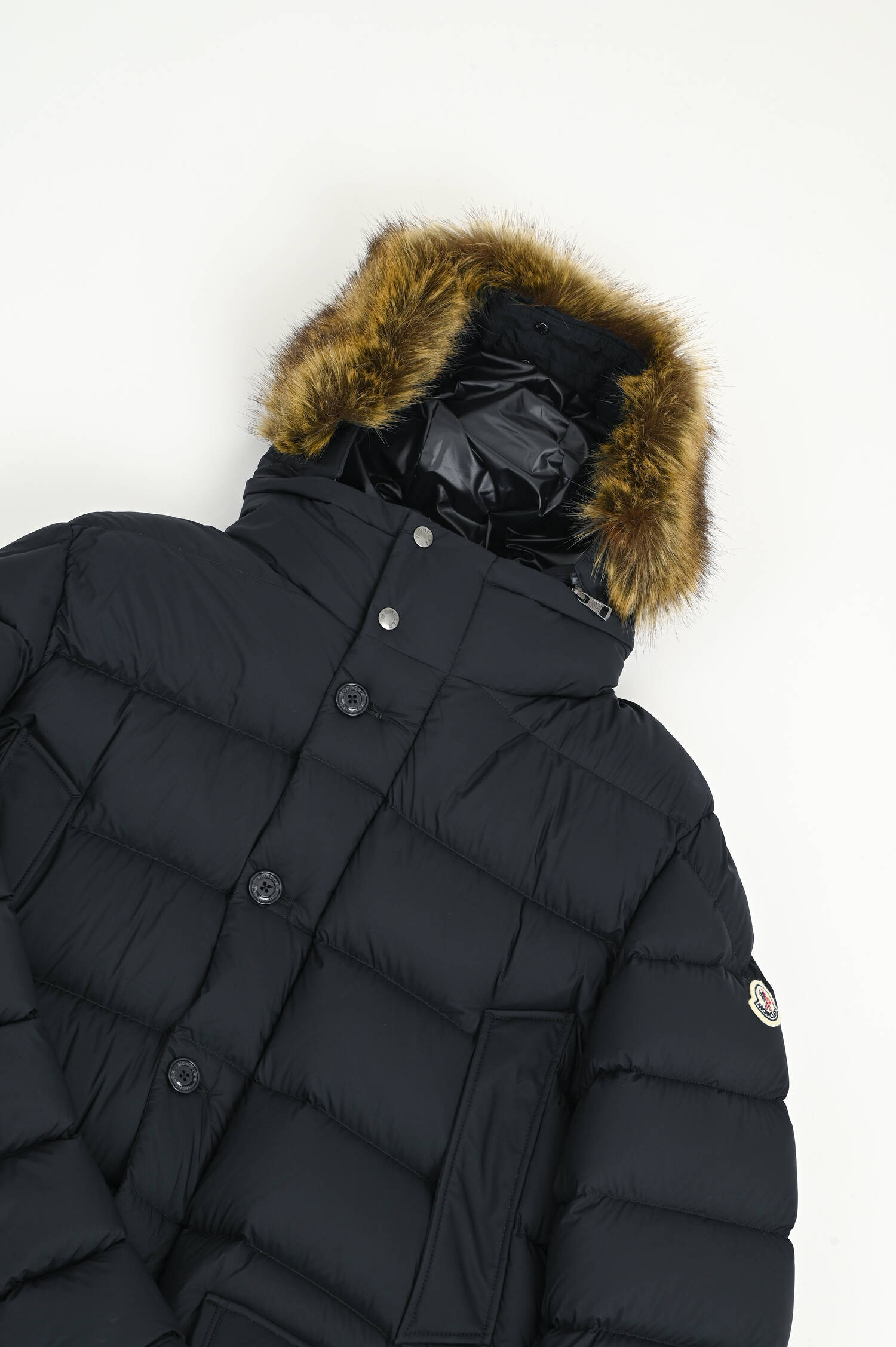 Daunenjacke CLUNYE in Schwarz