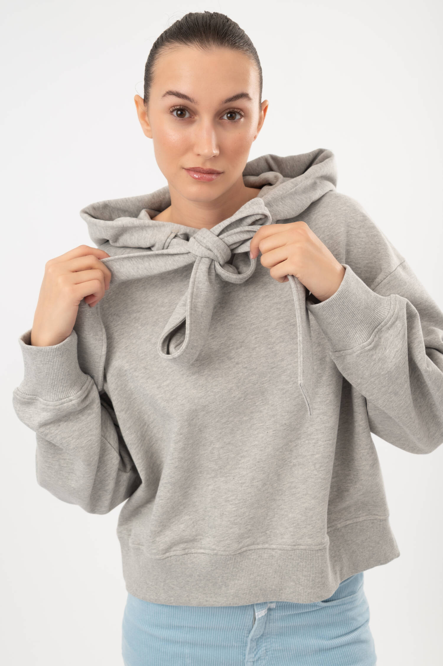 Hoodie mit Schleife in Grau meliert Hoodie mit Schleife in Grau meliert