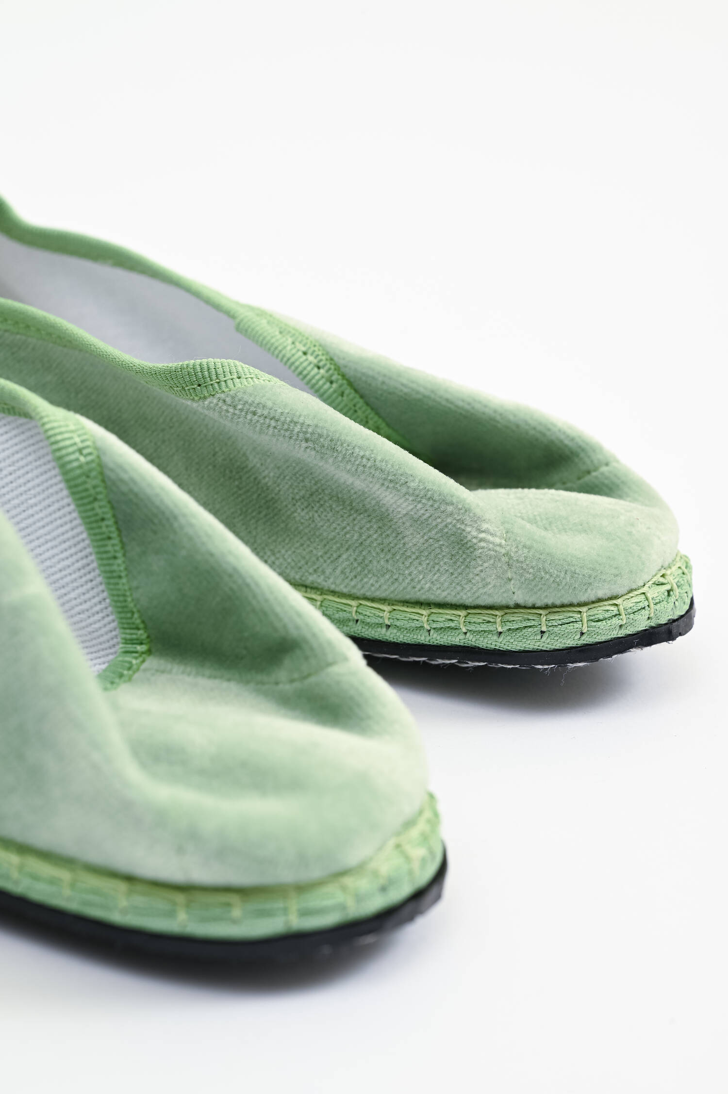 Samt-Loafer in hellem Mint