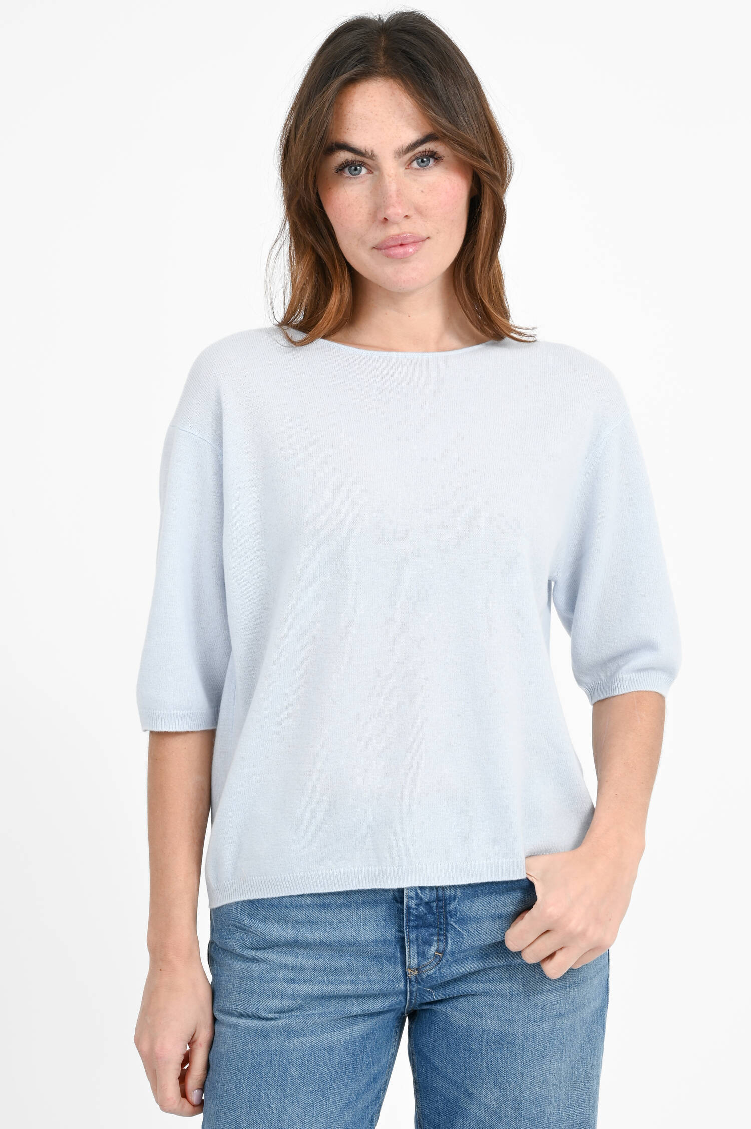 Kurzarm-Pullover mit V-Ausschnitt in Hellblau Kurzarm-Pullover mit V-Ausschnitt in Hellblau