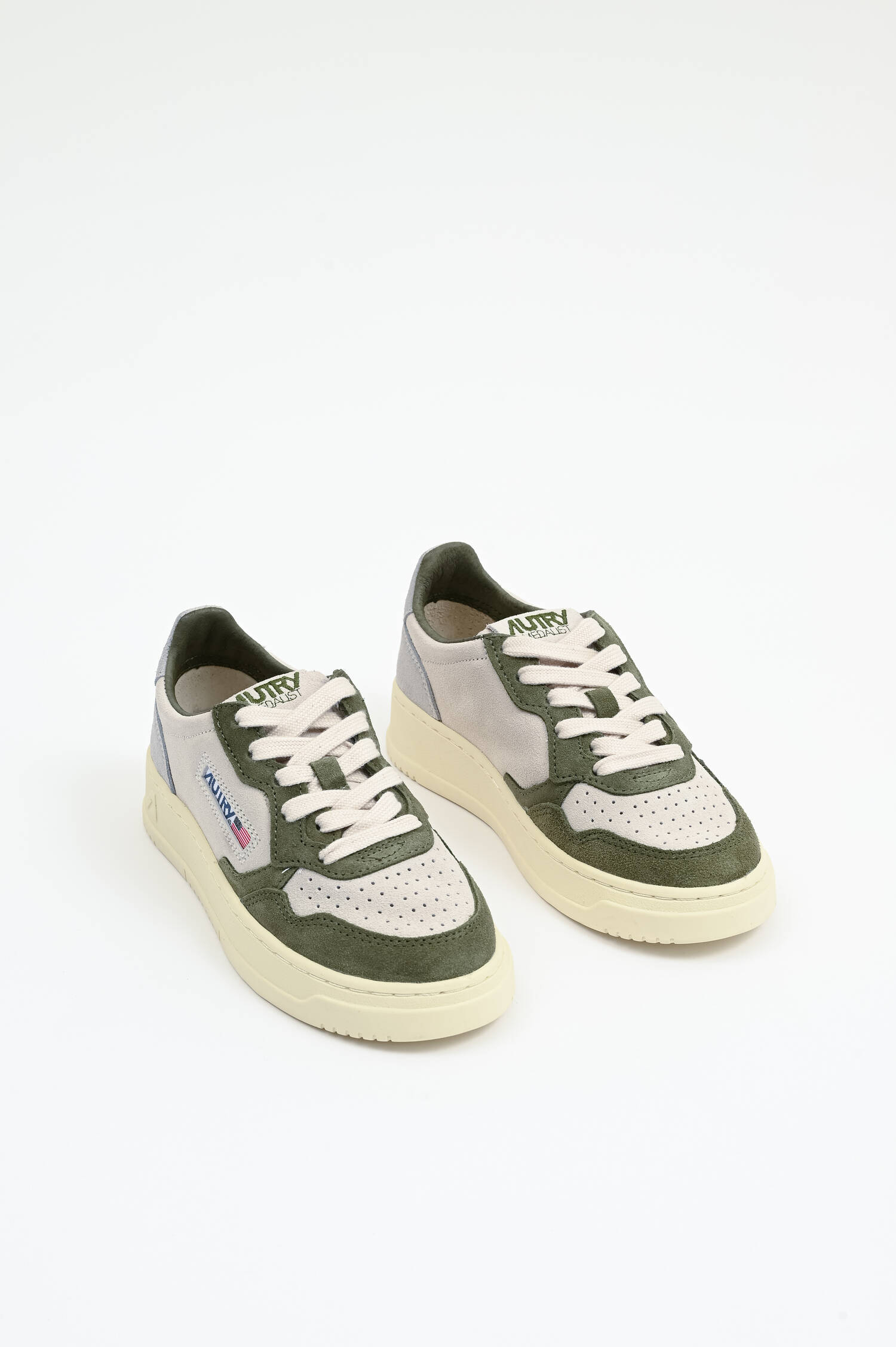KIDS Sneaker MEDALIST LOW in Creme/Khaki