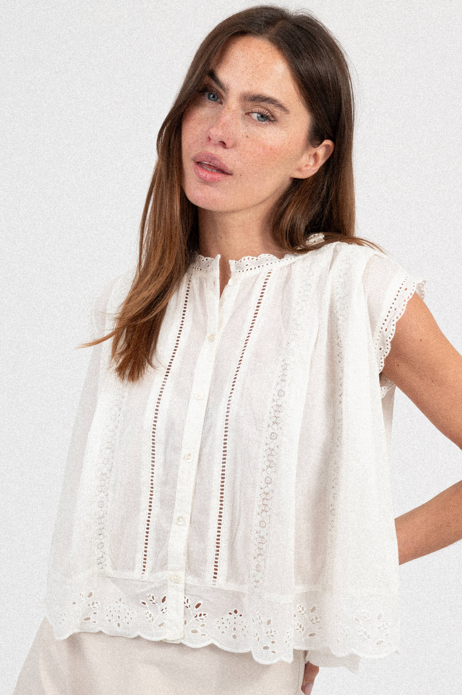 Bluse mit Bordüre in Weiß