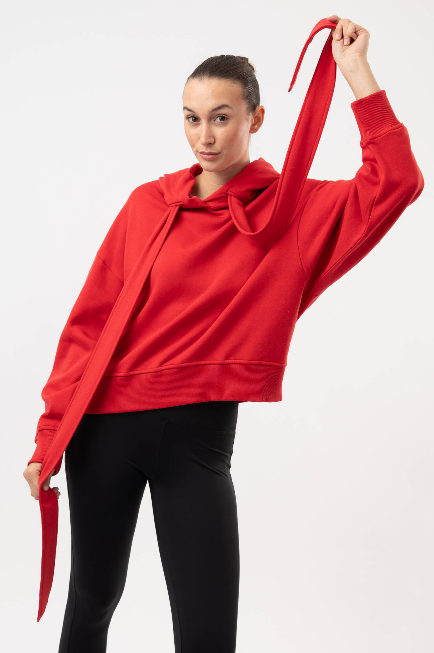 Hoodie mit Schleife in Rot Hoodie mit Schleife in Rot