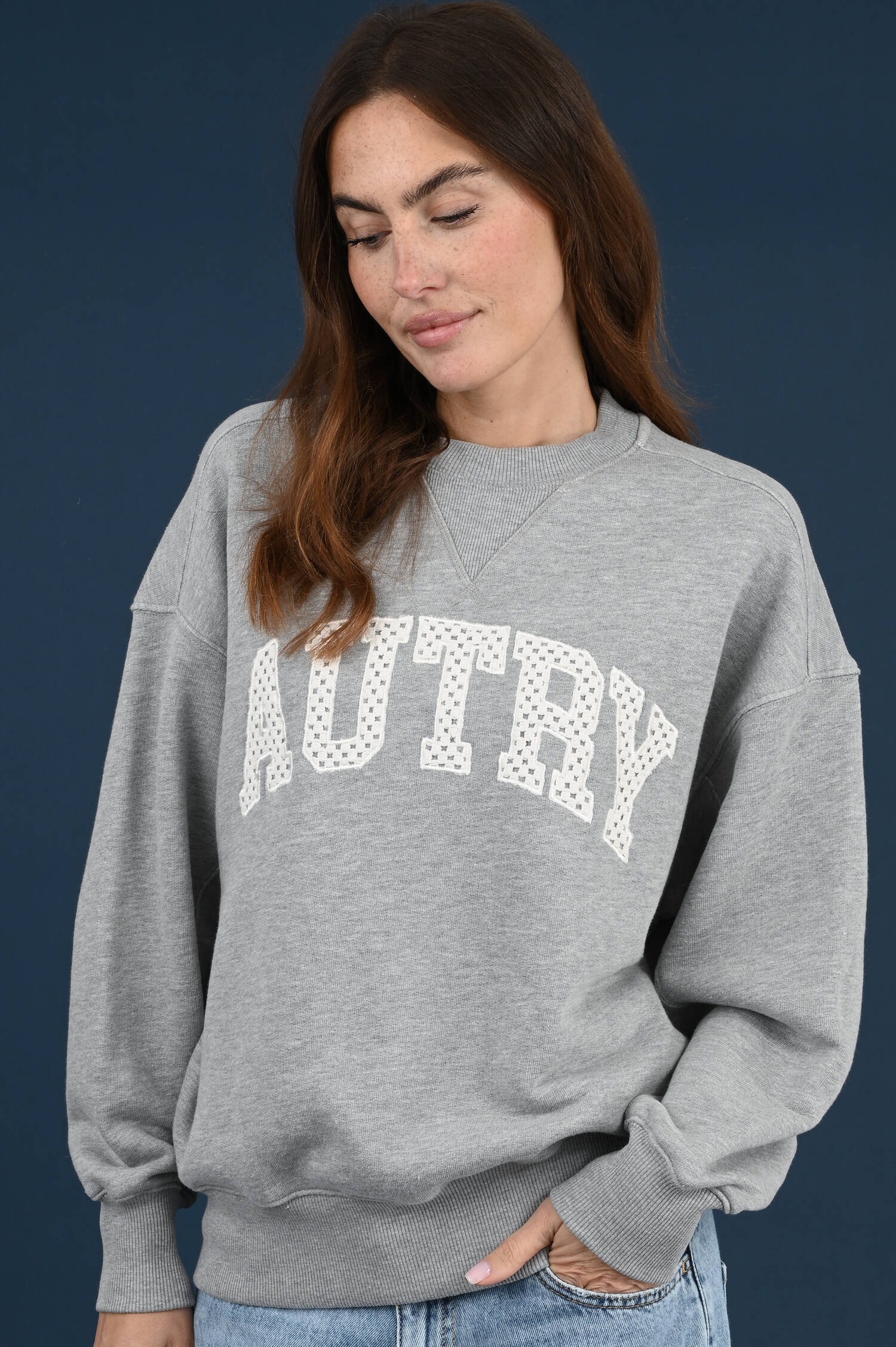 Jersey Sweater mit AUTRY Aufstick in Grau Jersey Sweater mit AUTRY Aufstick in Grau