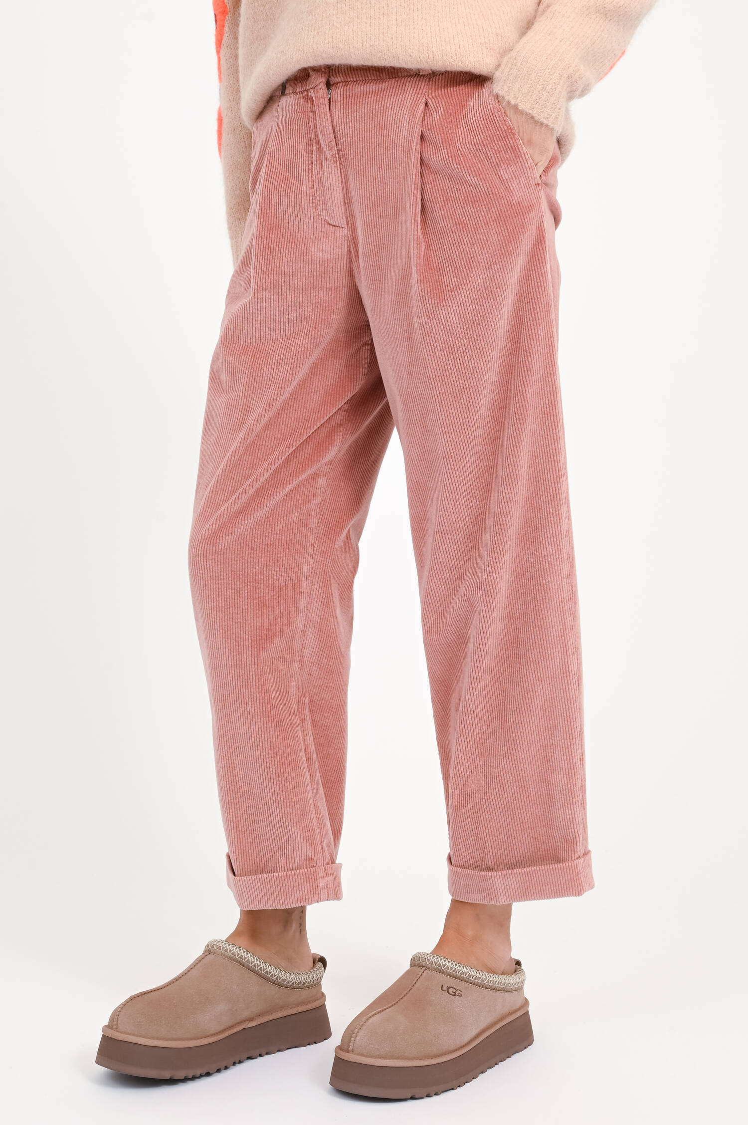 Straight-Leg-Pants mit Stulpe in Blush Red Straight-Leg-Pants mit Stulpe in Blush Red