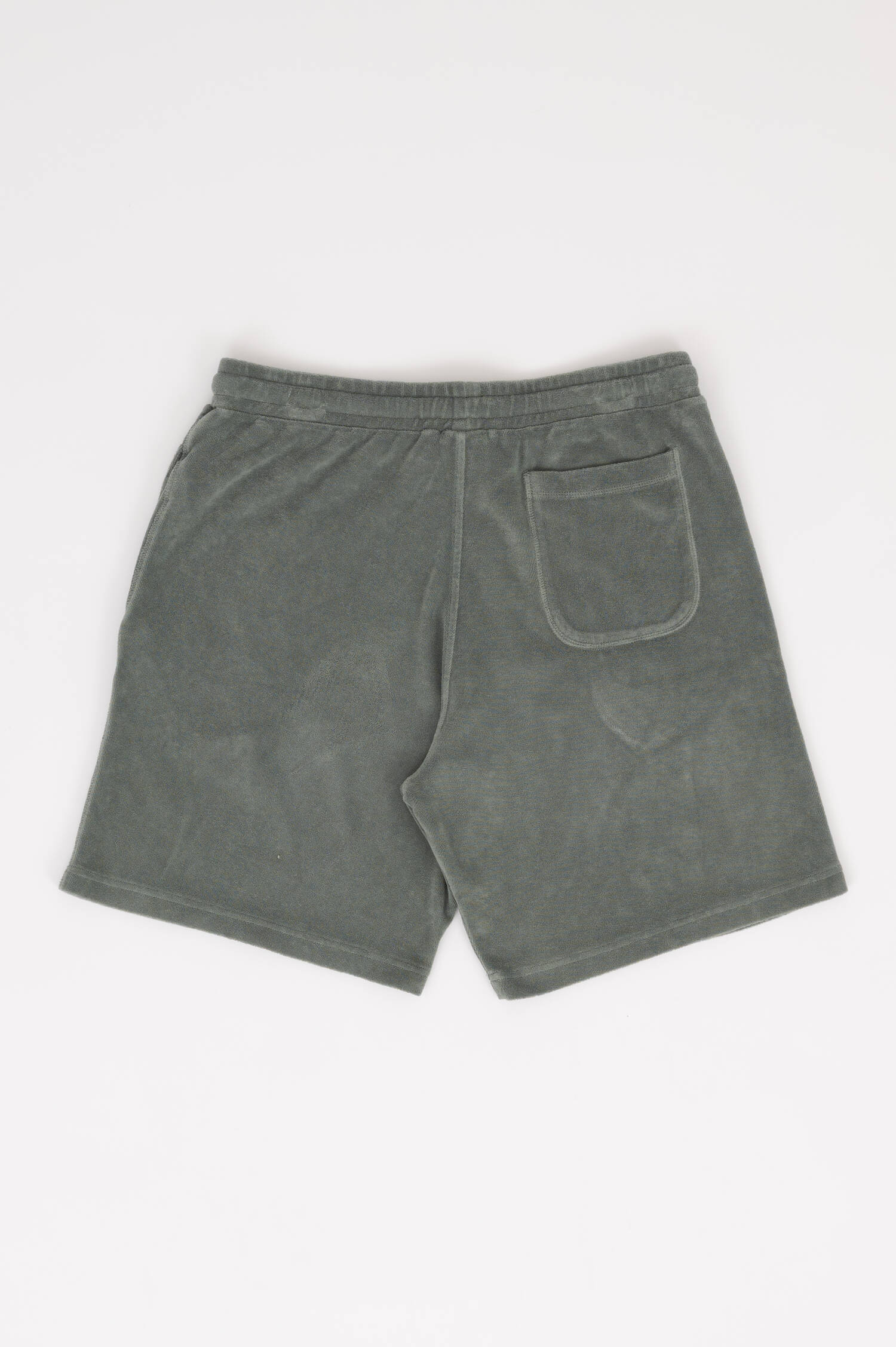 Frottee Bermuda in Oliv