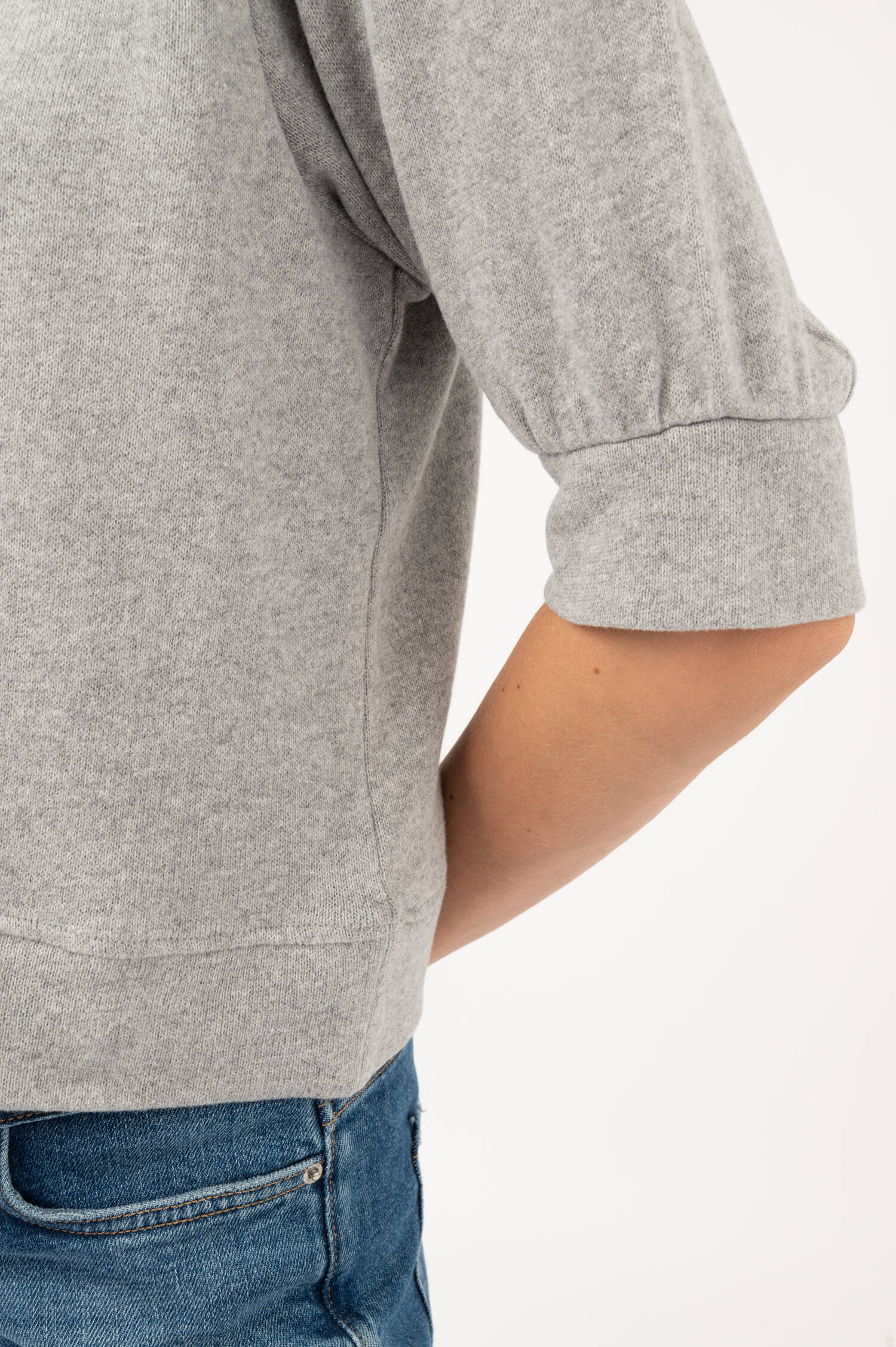 Pullover CHADISHA in Grau meliert Pullover CHADISHA in Grau meliert