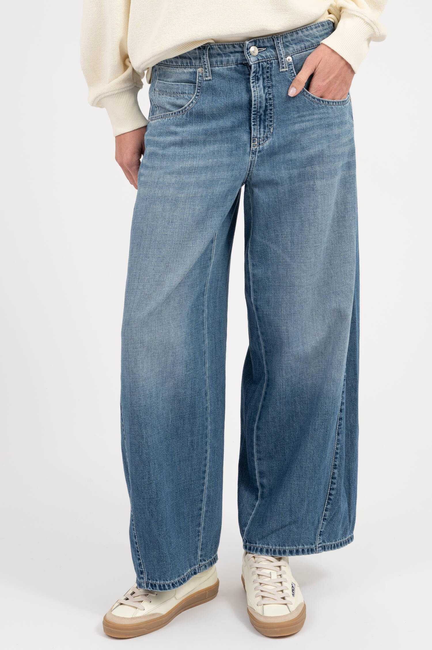 O-Shape Jeans ORLA in Mittelblau