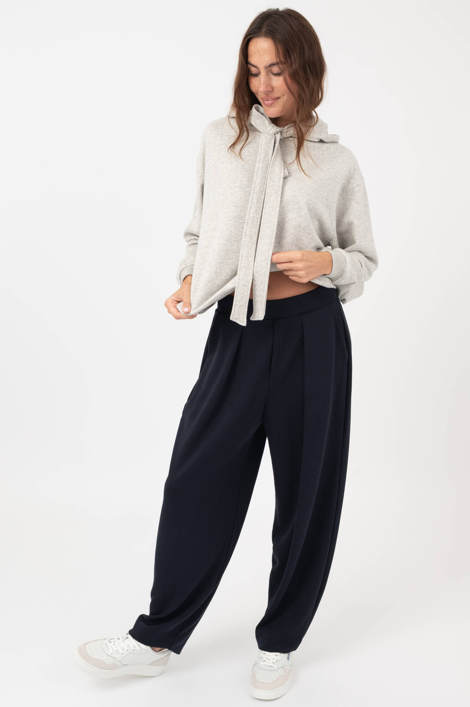 Barrel Leg Schlupfhose in Navy