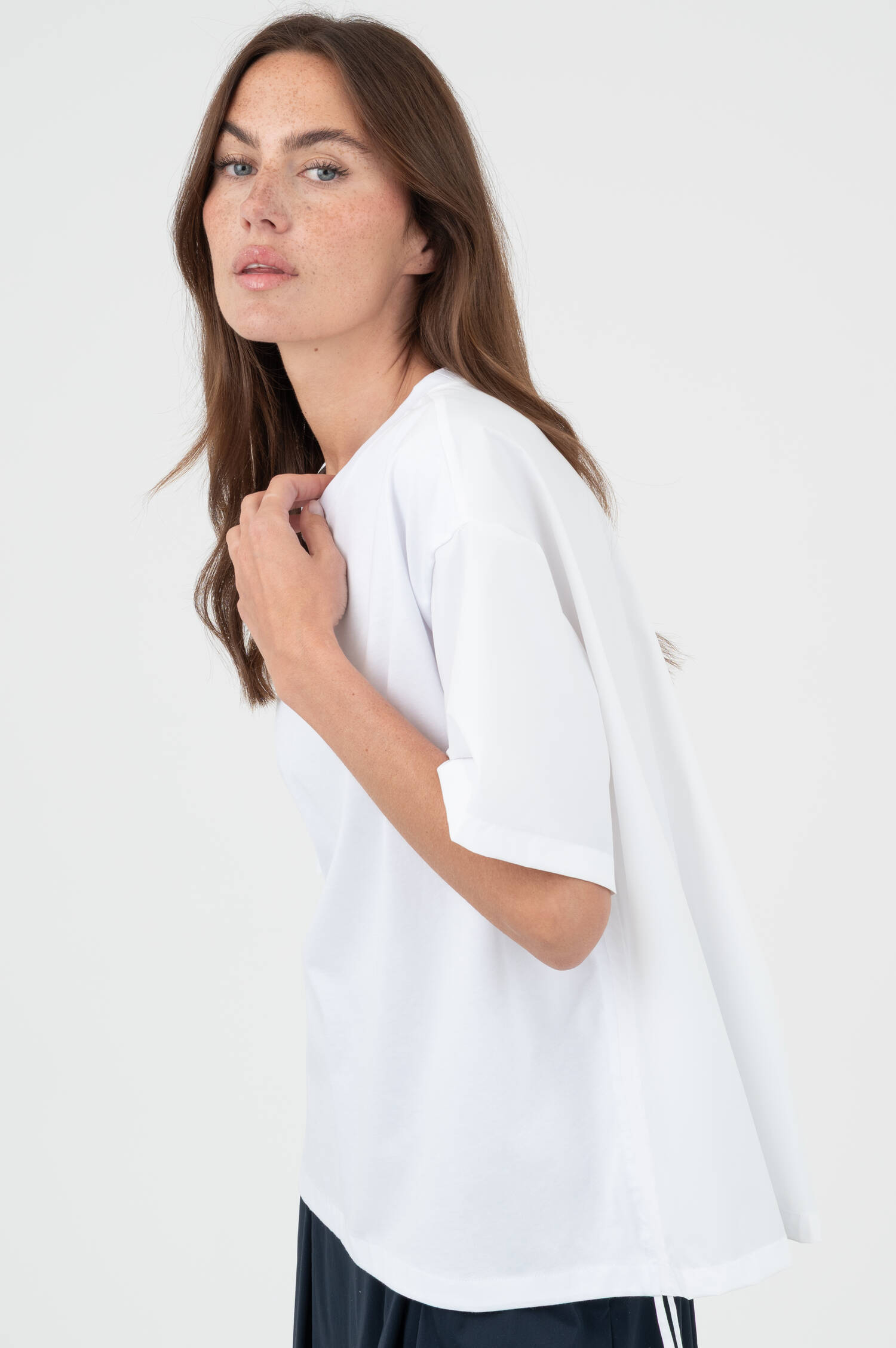 T-Shirt mit Material-Mix in Weiß T-Shirt mit Material-Mix in Weiß