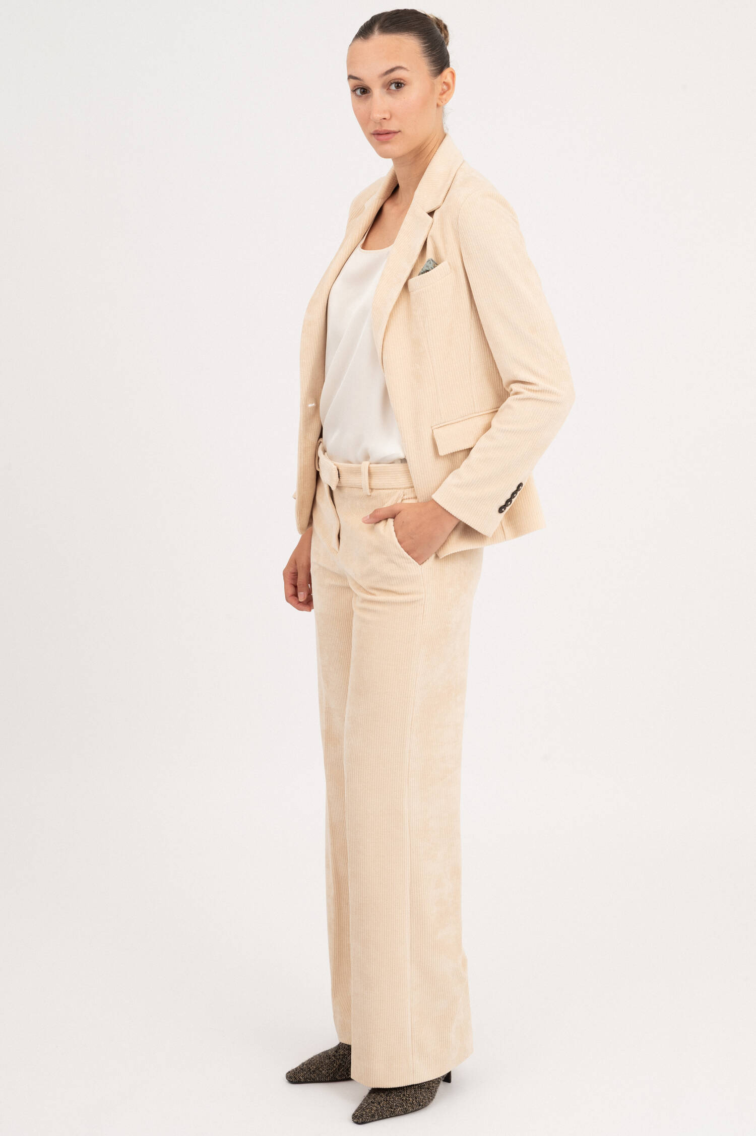Cordhose in Cream