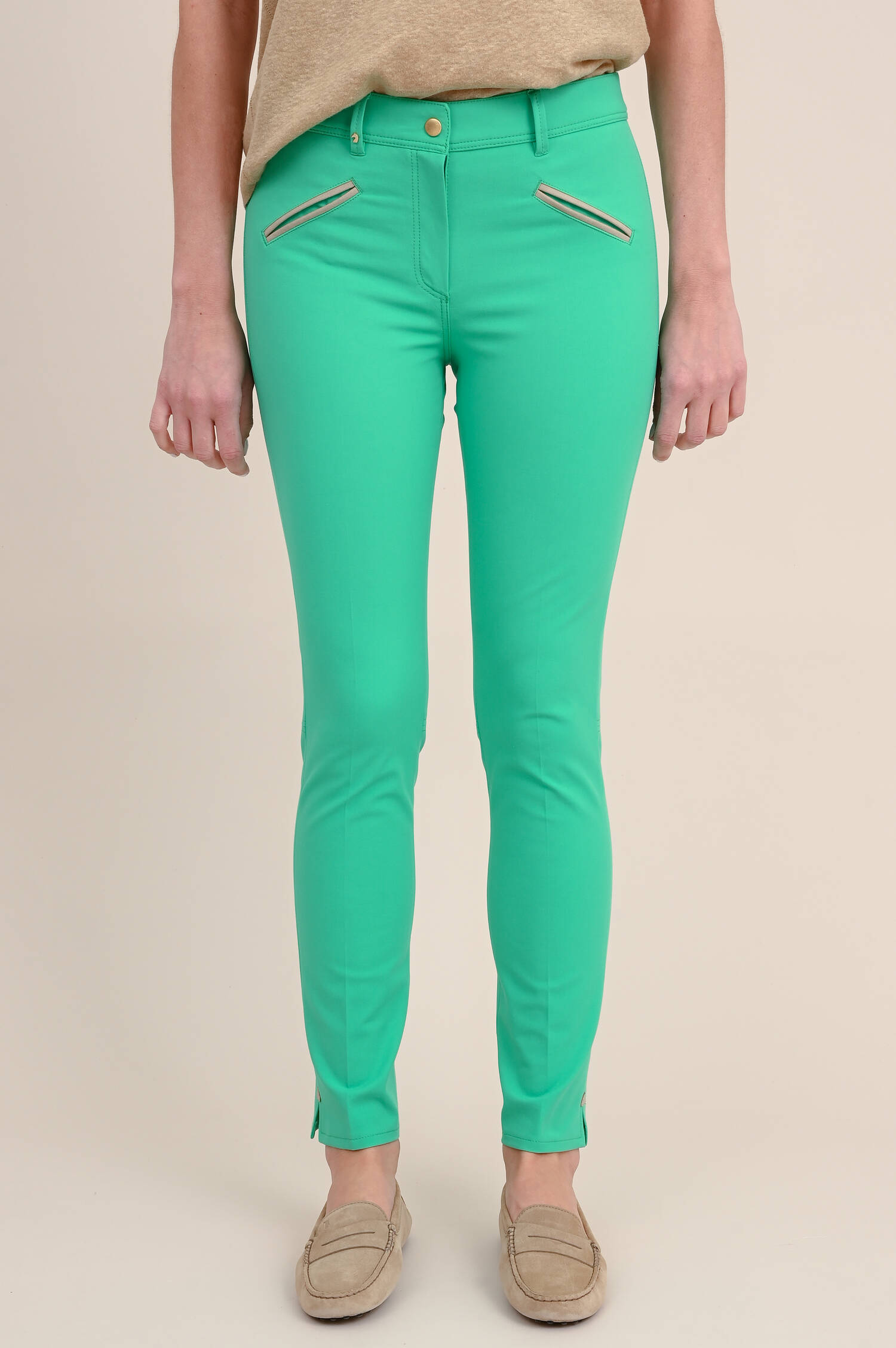 Chino ROYAL mit Lederdetails in Grün