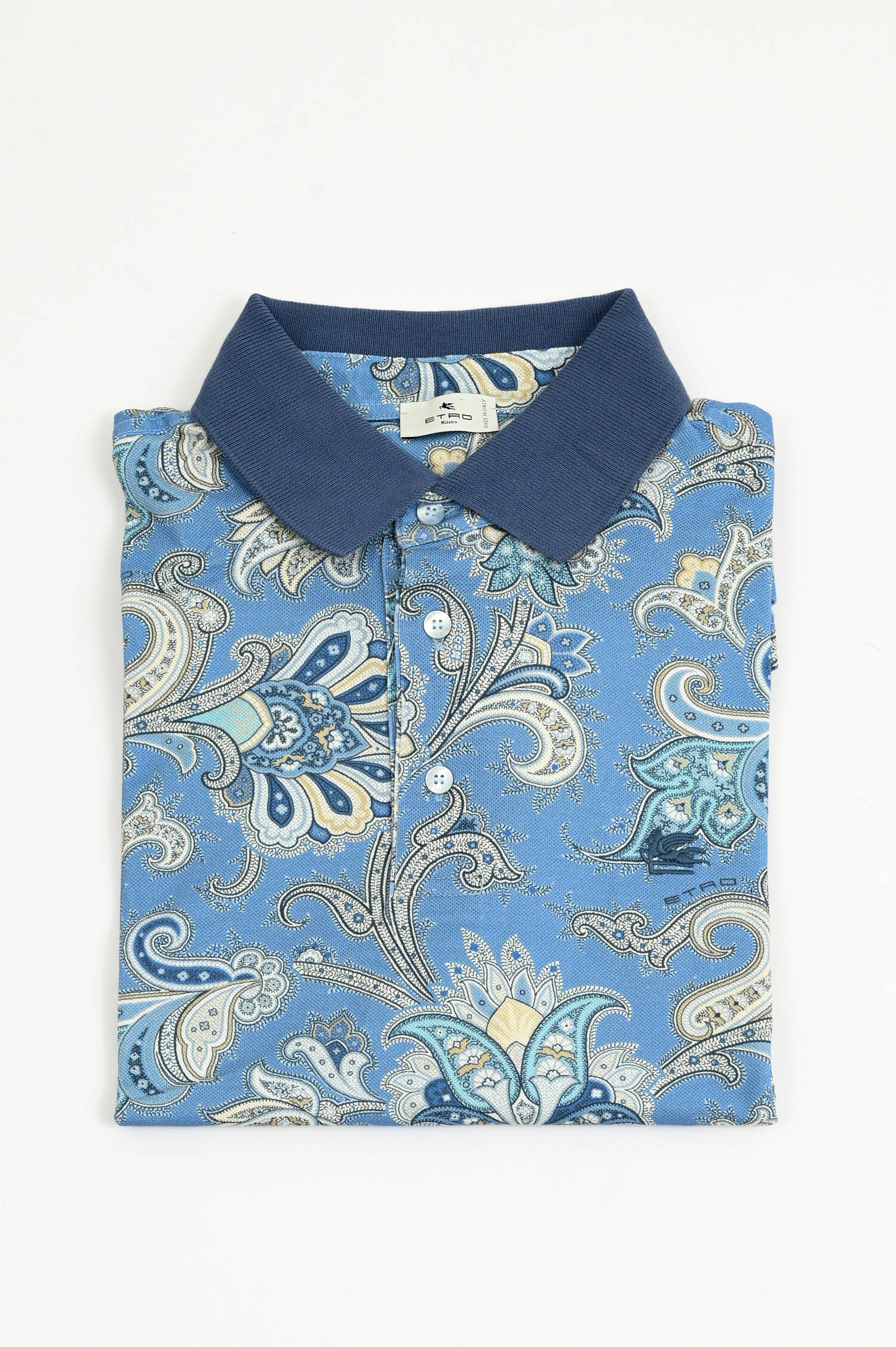 Polo-Shirt in Hellblau mit Paisley-Muster Polo-Shirt in Hellblau mit Paisley-Muster