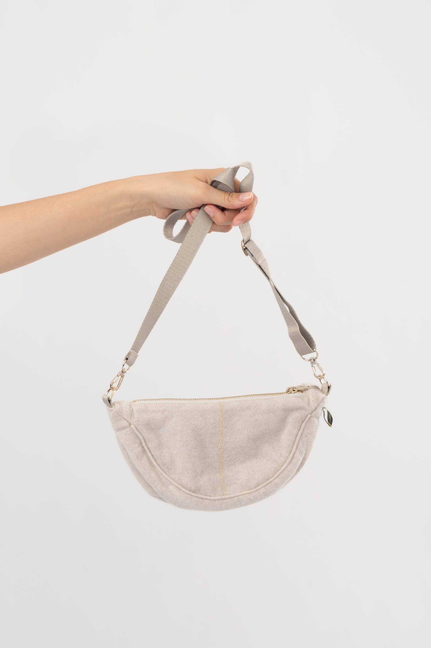 Cashmere-Gürteltasche in Beige