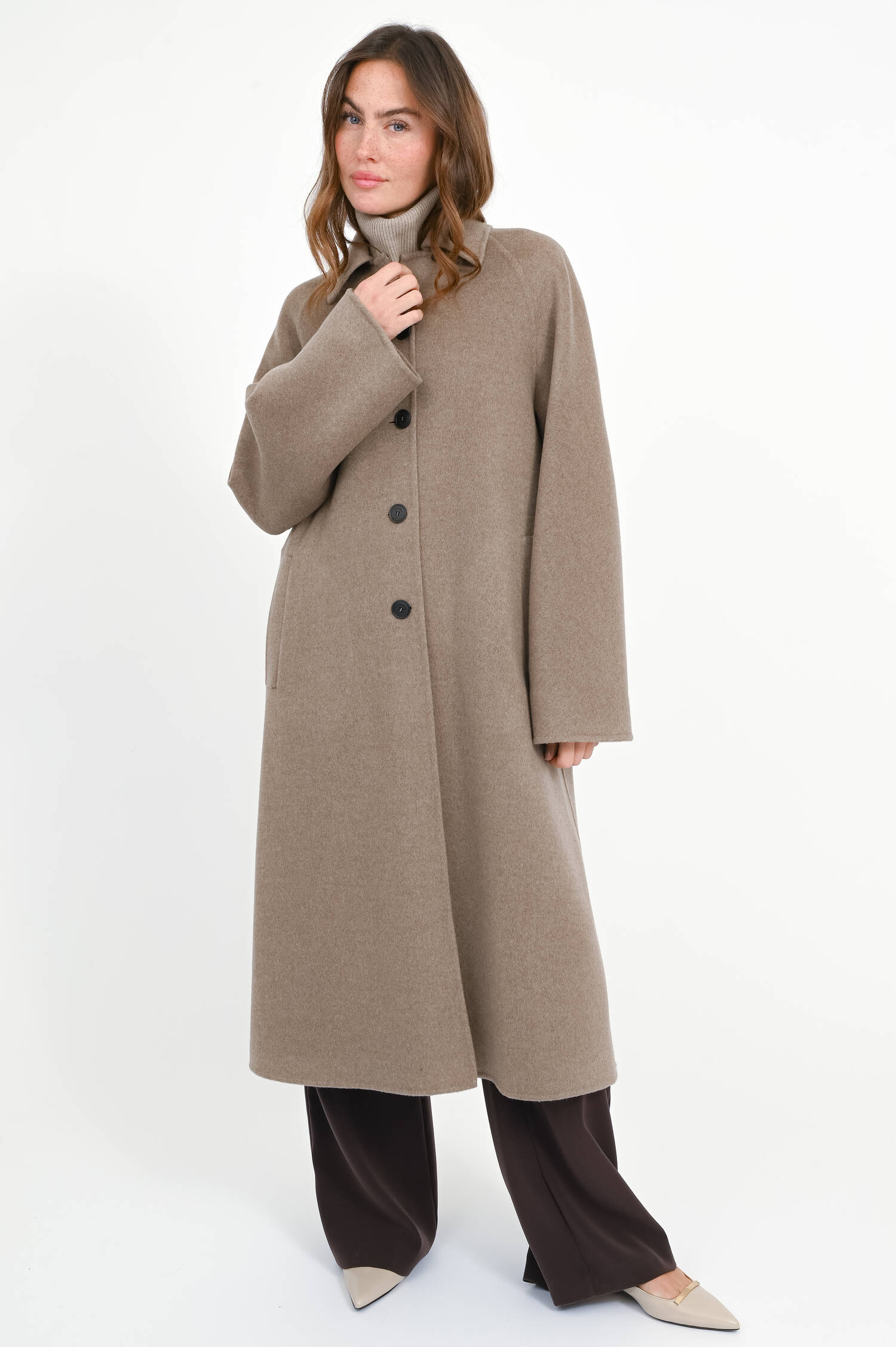 Cashmere Mantel CENTRO mit Gürtel in Haselnuss