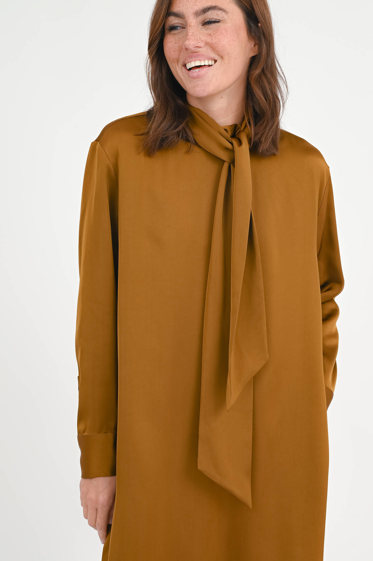 Midi-Kleid mit Schluppendetail in Bronze