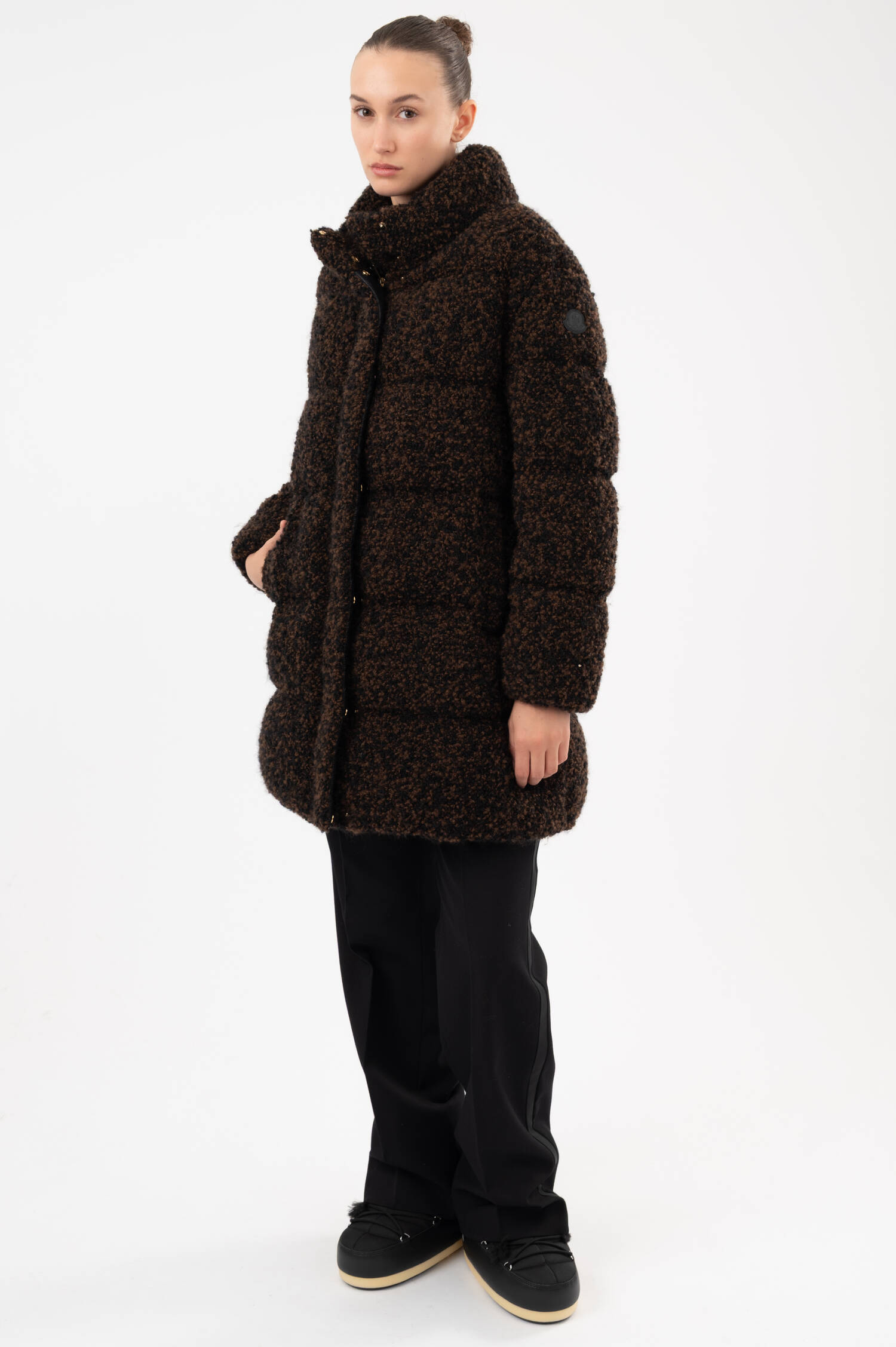 Tweed-Daunenmantel in Schwarz/Braun Tweed-Daunenmantel in Schwarz/Braun