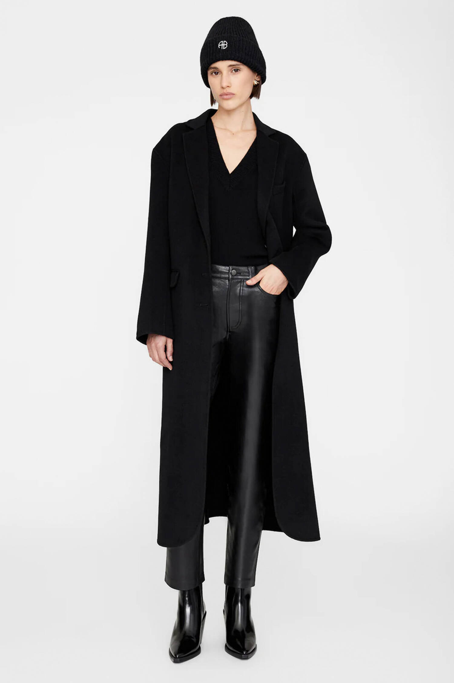 Rippstrick-Beanie ELIA in Schwarz