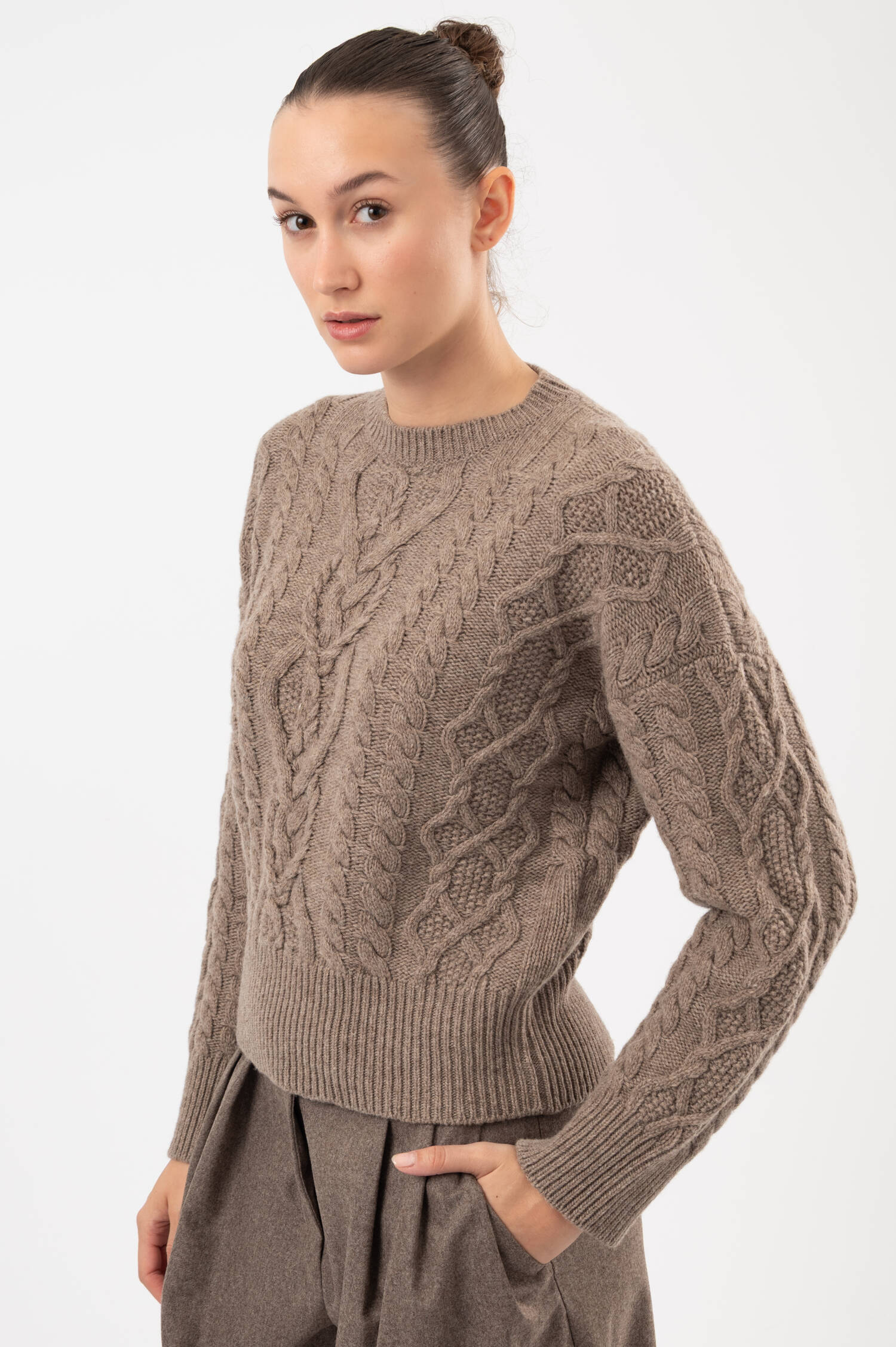 Zopfstrick Pullover in Braun 
