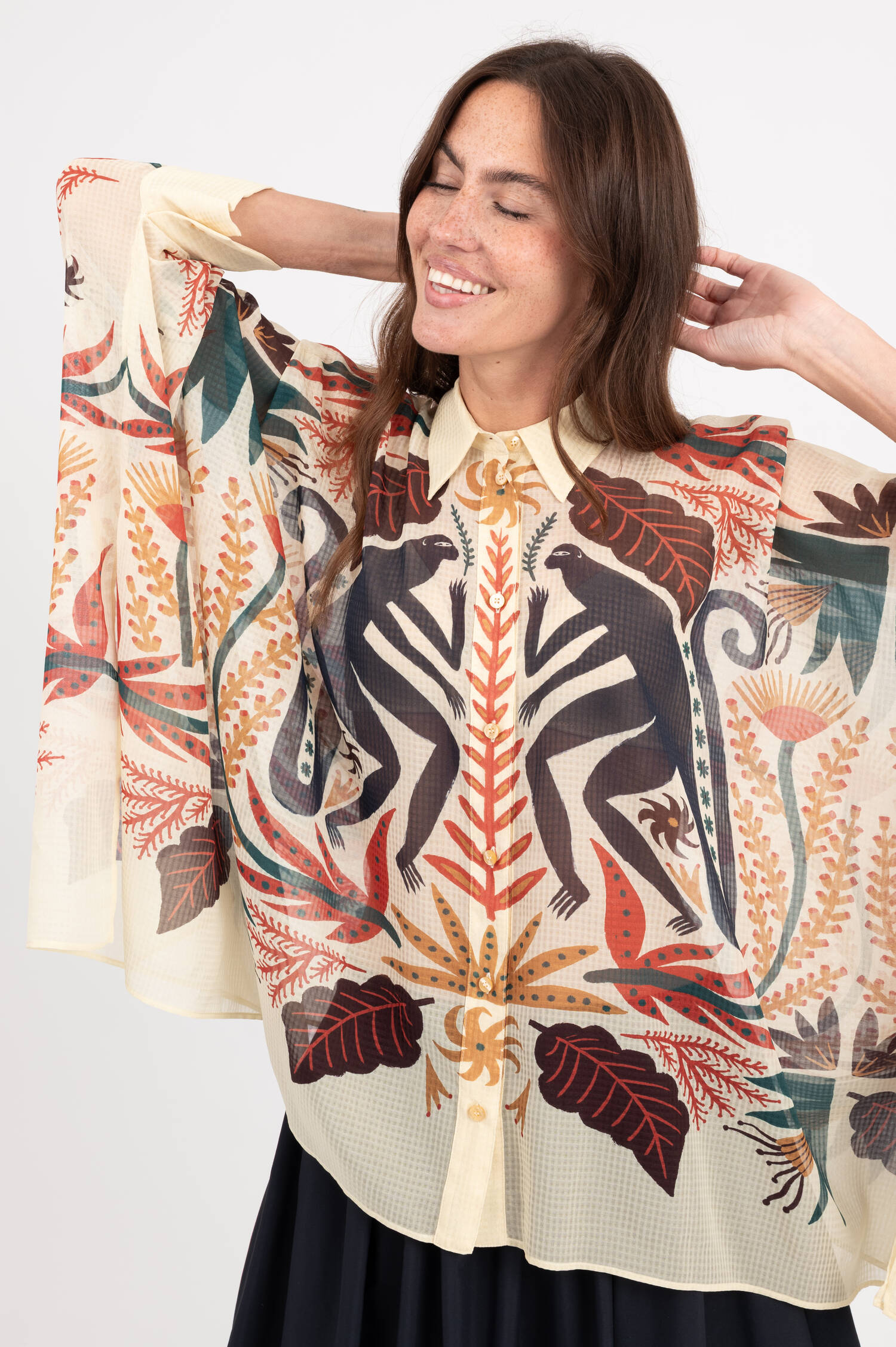 Bluse mit Allover Print in Multicolor